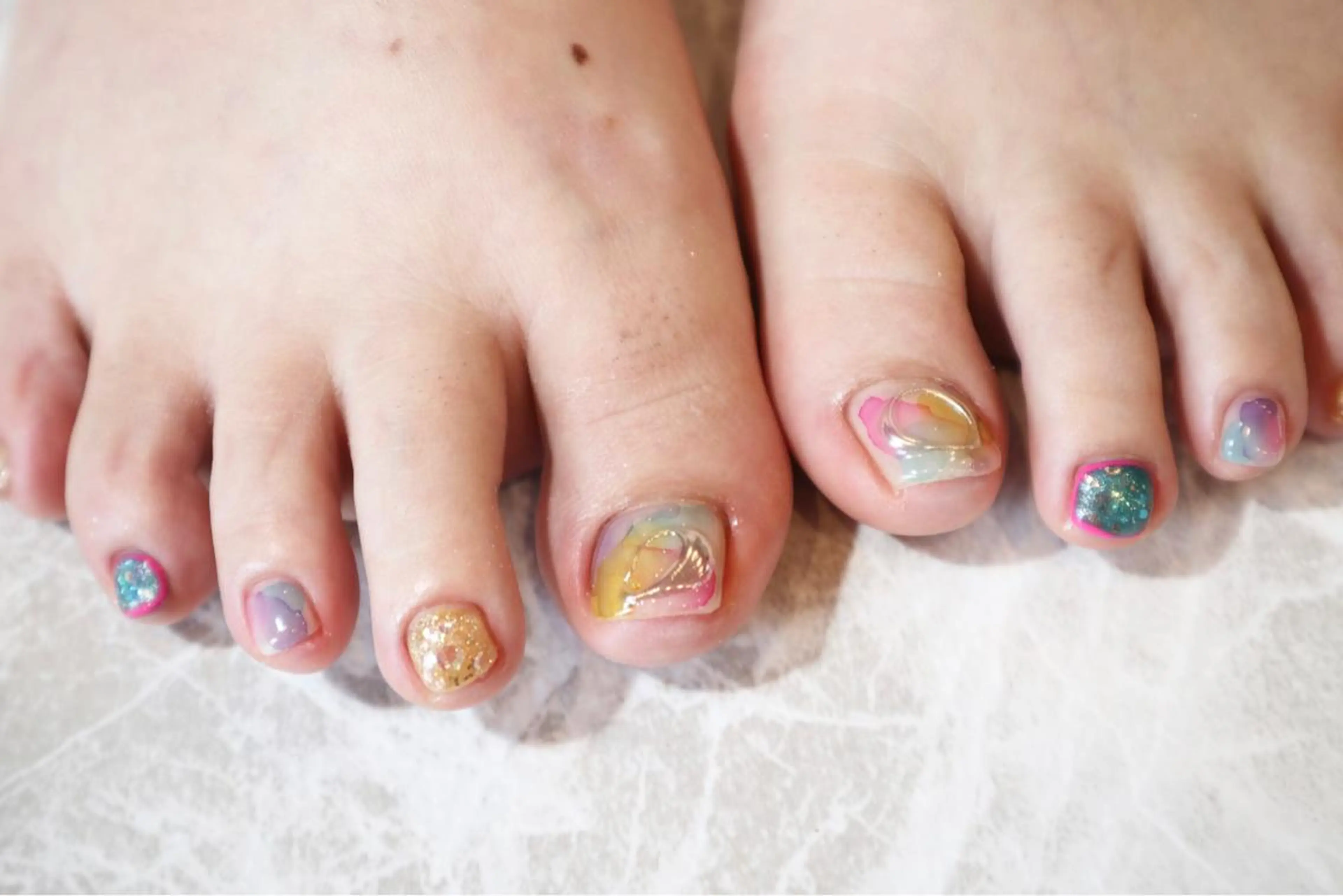 ネイル フットネイル 小河 仁美のネイルデザイン