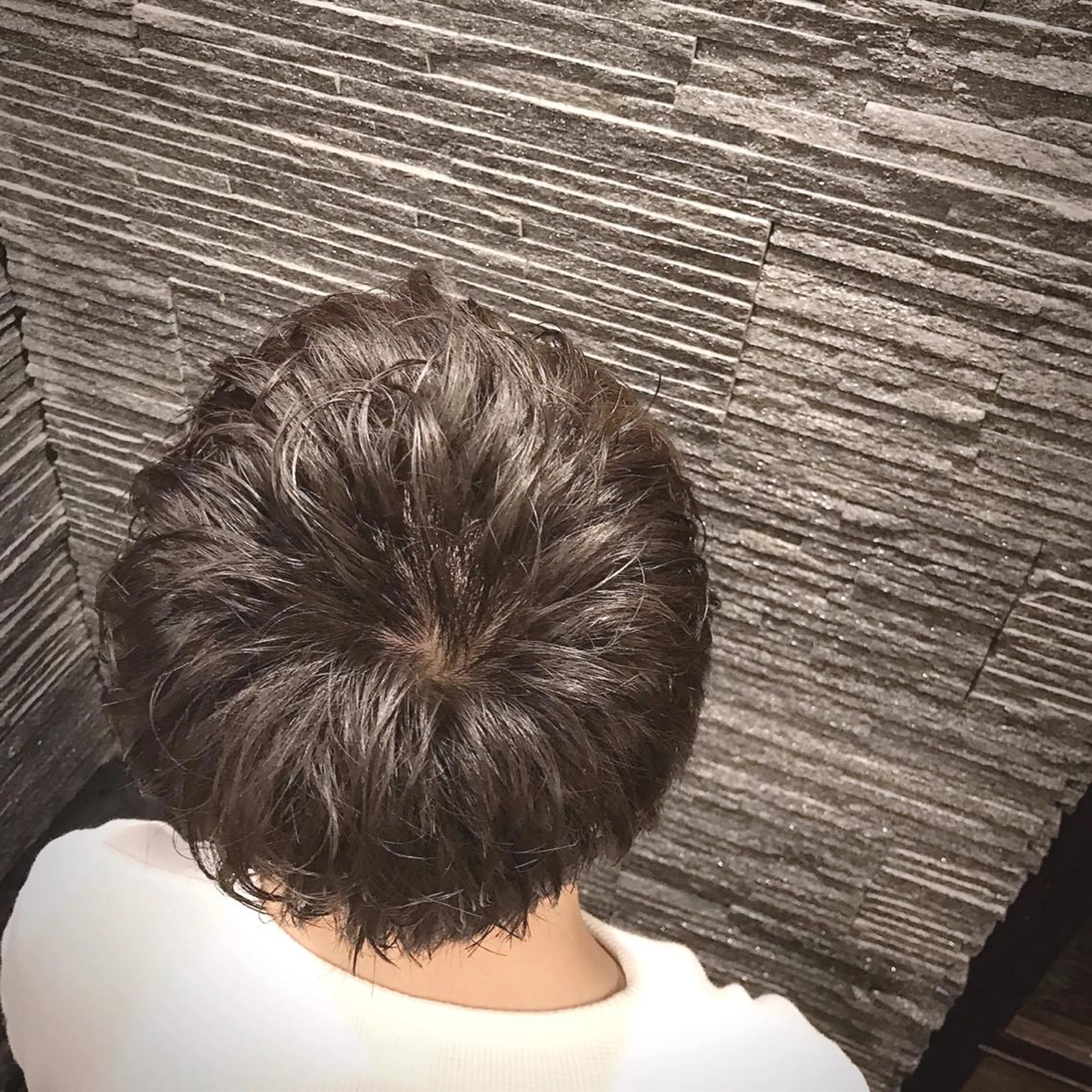 ショート パーマ メンズ 山田 哲平のヘアスタイル