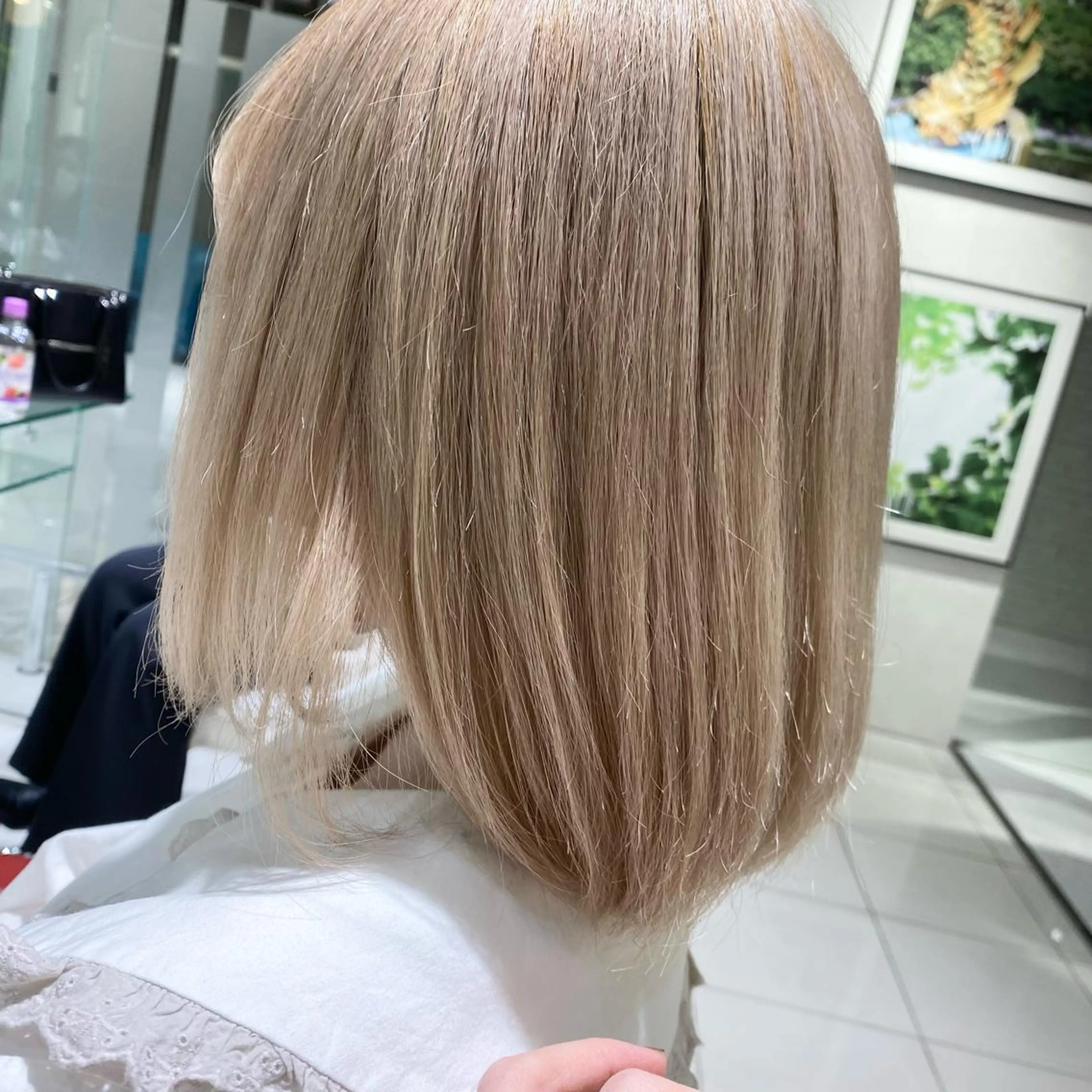 カラー ベージュカラー ミルクティーベージュ stylist 🐶内藤 成香のヘアスタイル