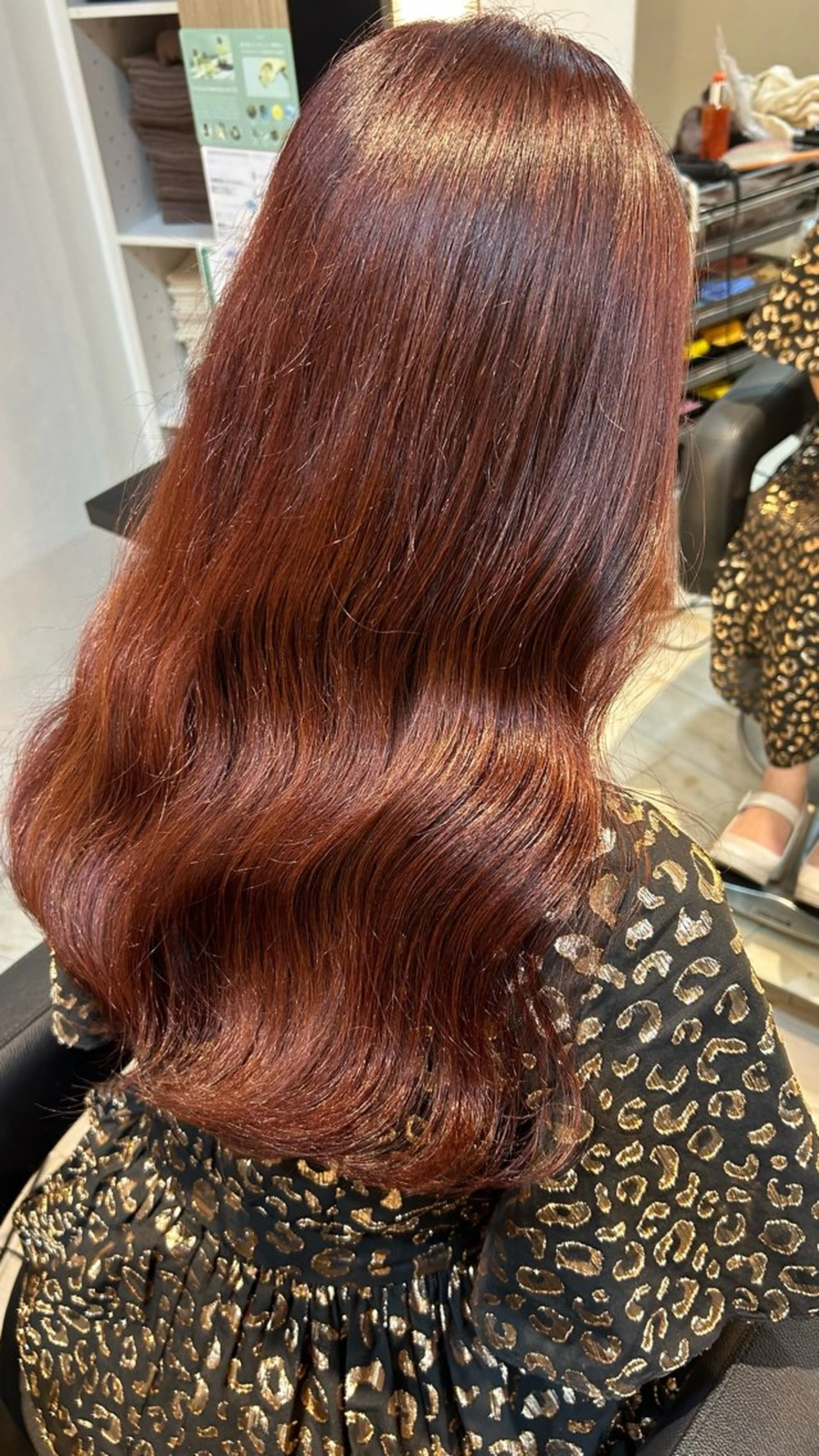 ロング カラー ブリーチ ブラウンカラー ダブルカラー ブリーチなしカラー レッドカラー カット ヘアカラー トリートメント 有働由良／ハイトーン ／韓国メンズヘアのヘアスタイル