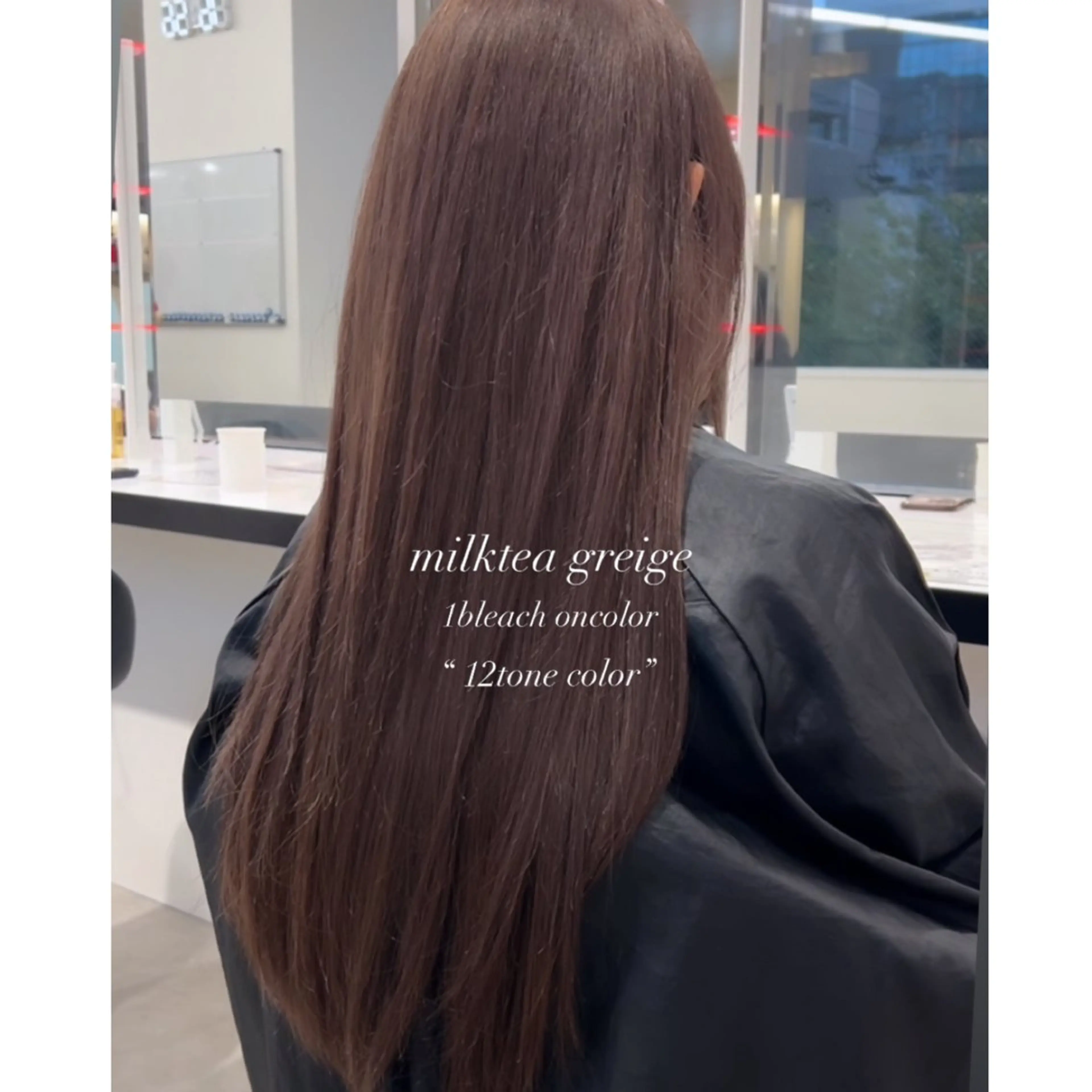 ロング ヘアカラー 透明感ベージュ 🎀Sayaka🎀のヘアスタイル