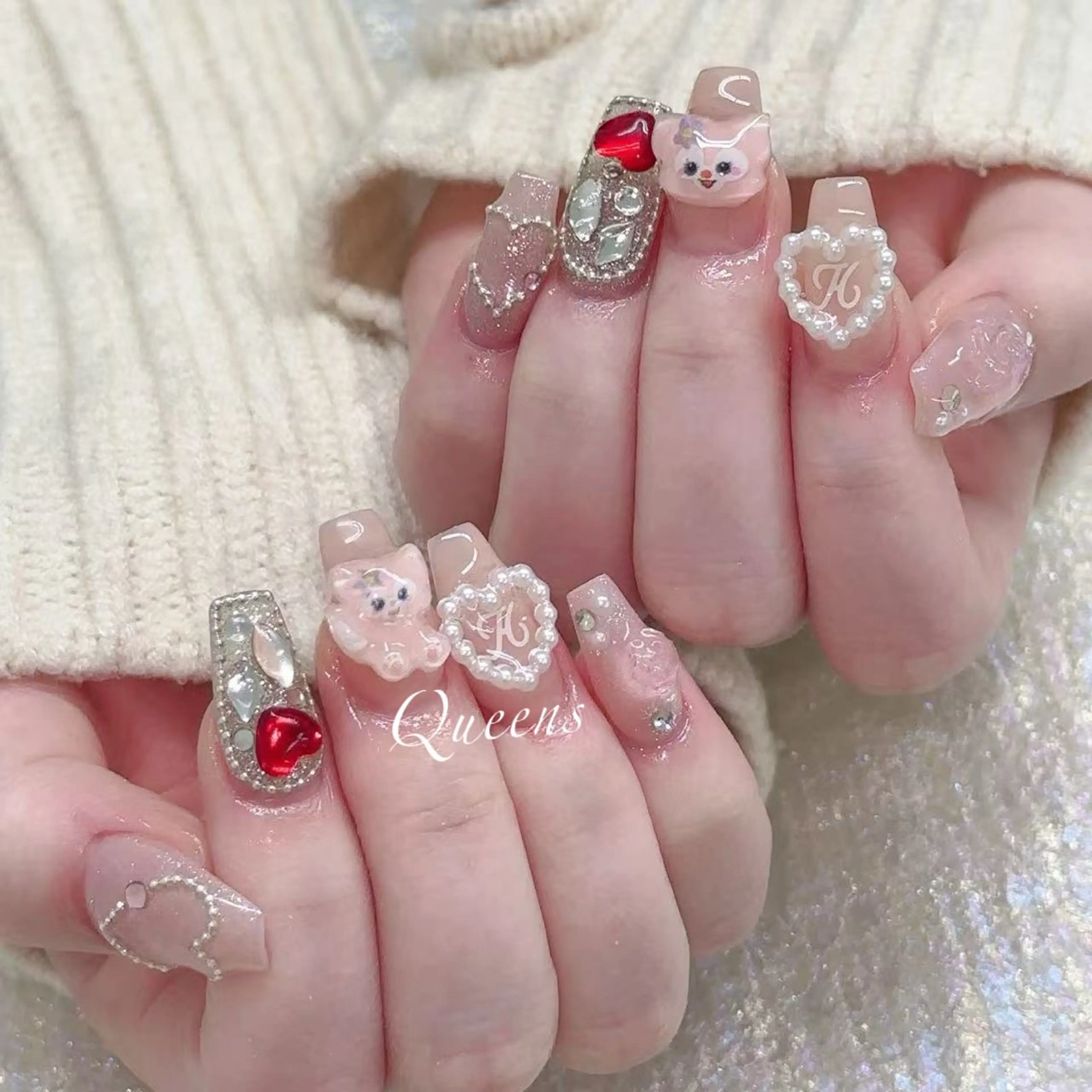 ネイル ハンドネイル Queens マオのネイルデザイン