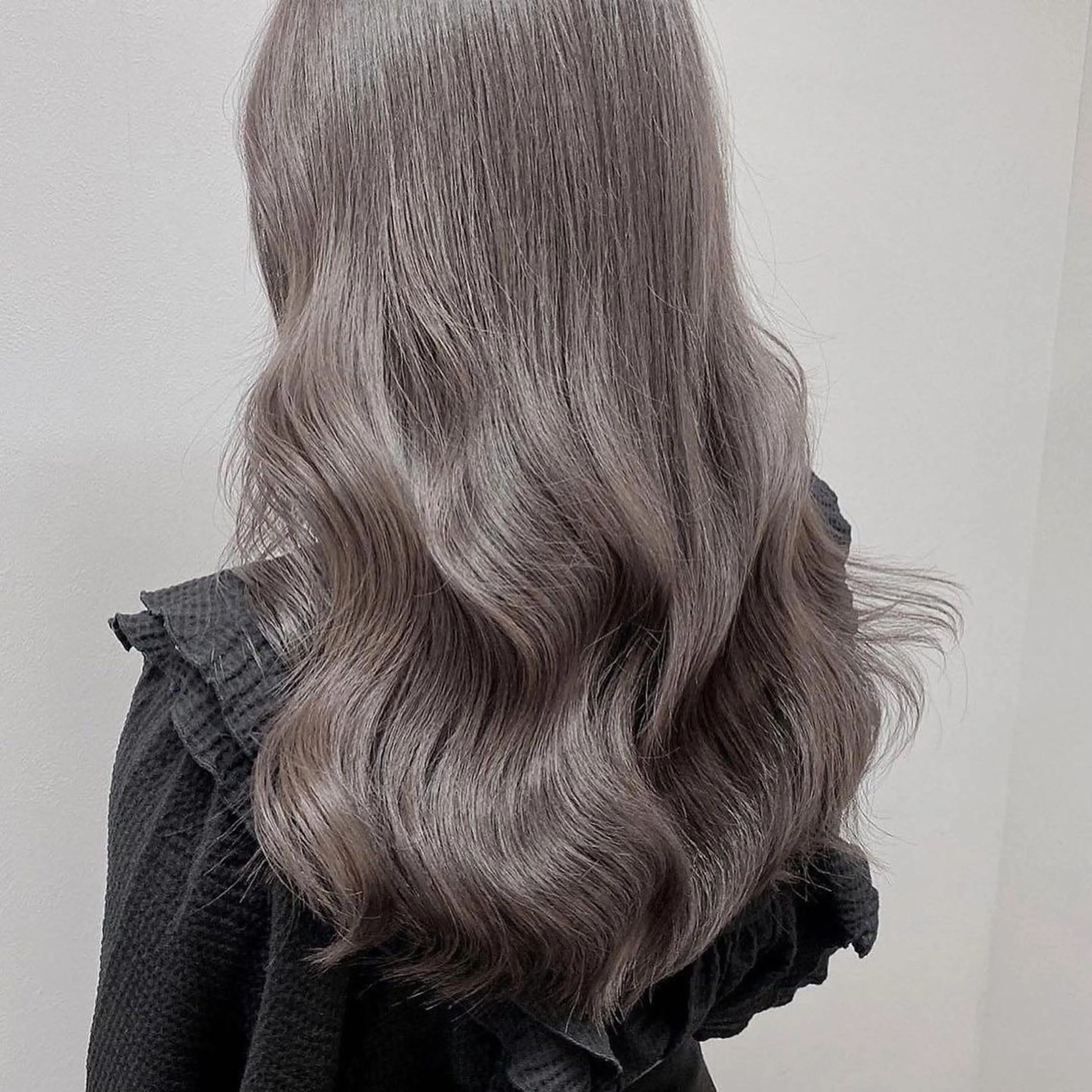 ロング 切りっぱなしボブ アッシュ ケアカラー ピンクブラウン ボブ カット ヘアカラー 美髪/透明感カラー 菅原弘行のヘアスタイル