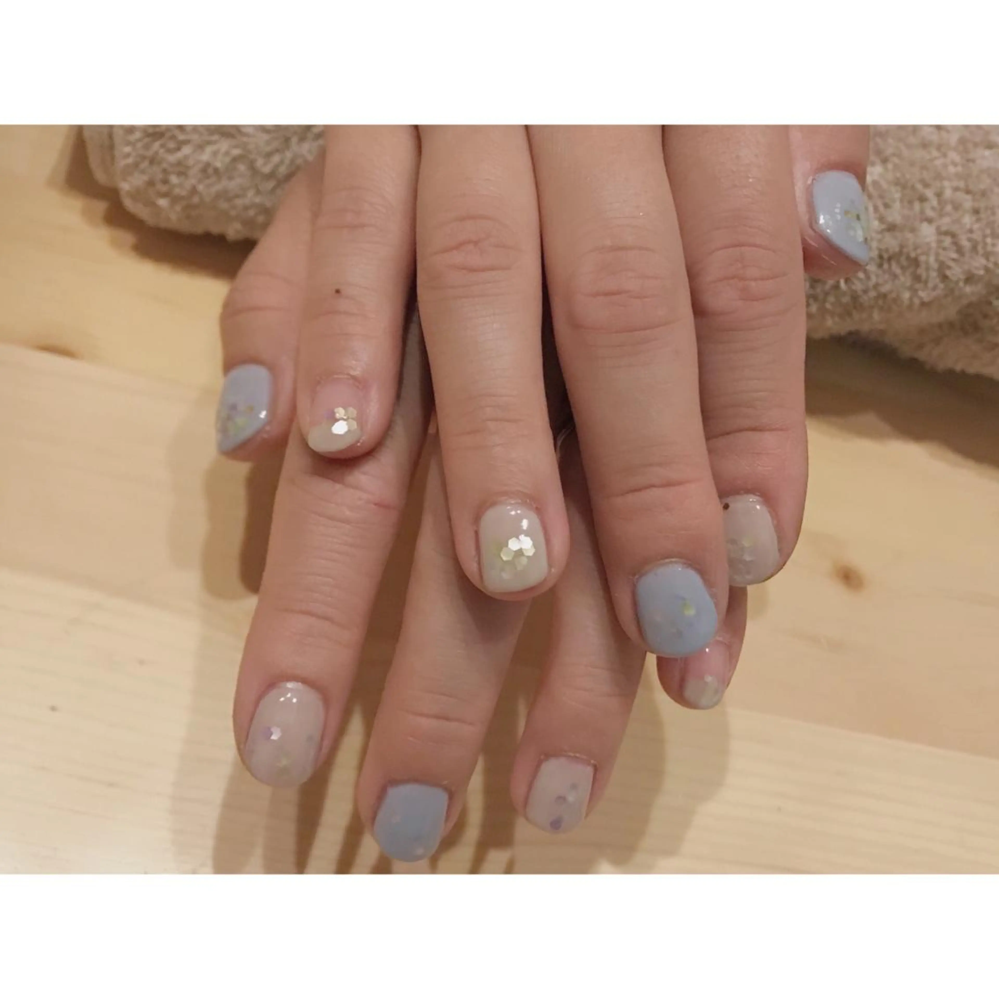 ネイル ハンドネイル フットネイル rebon＊ natsukiのネイルデザイン