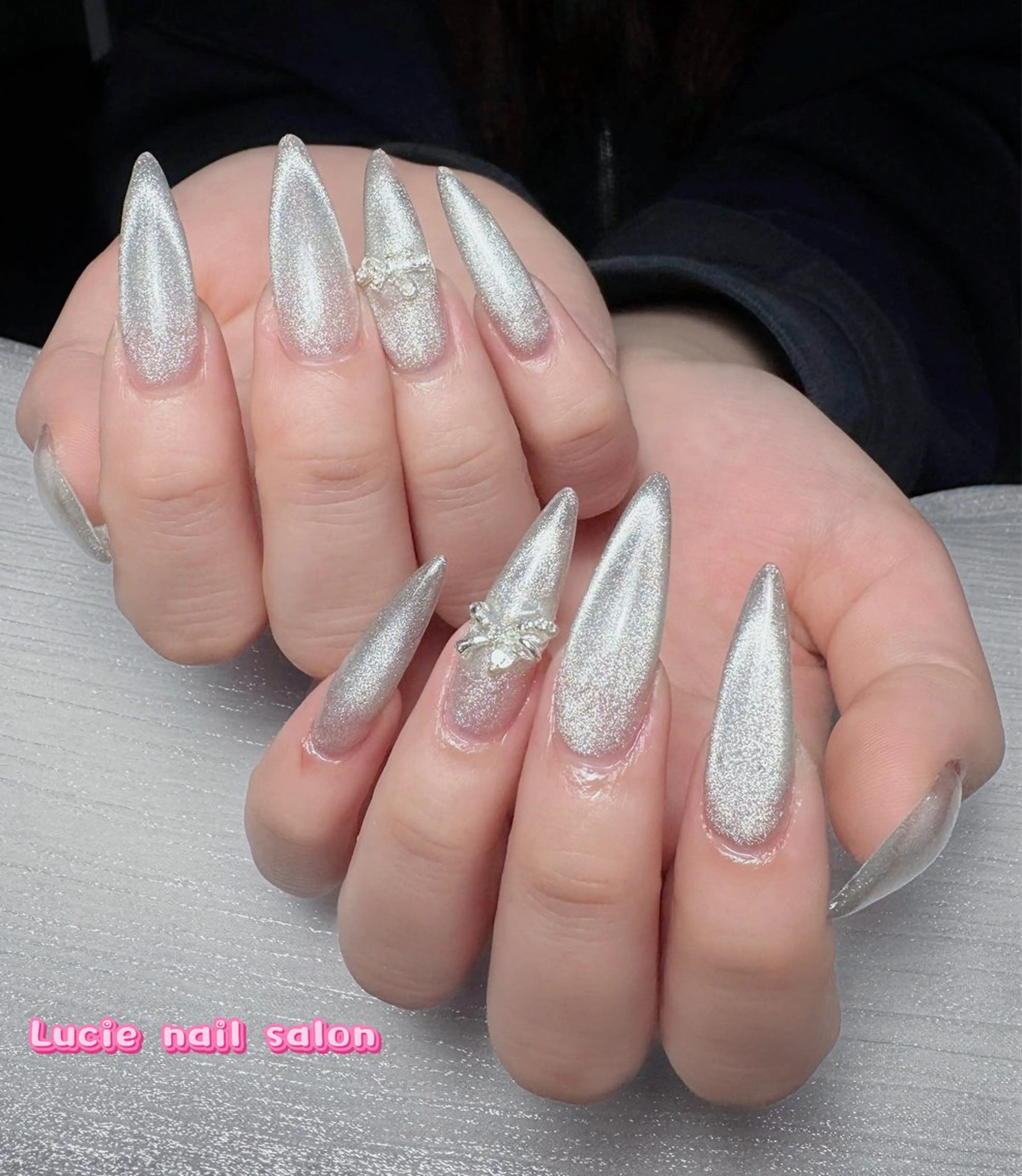 🎀長さだしチップ10本＋マグネット＋パーツ2本プレゼント🎀の写真