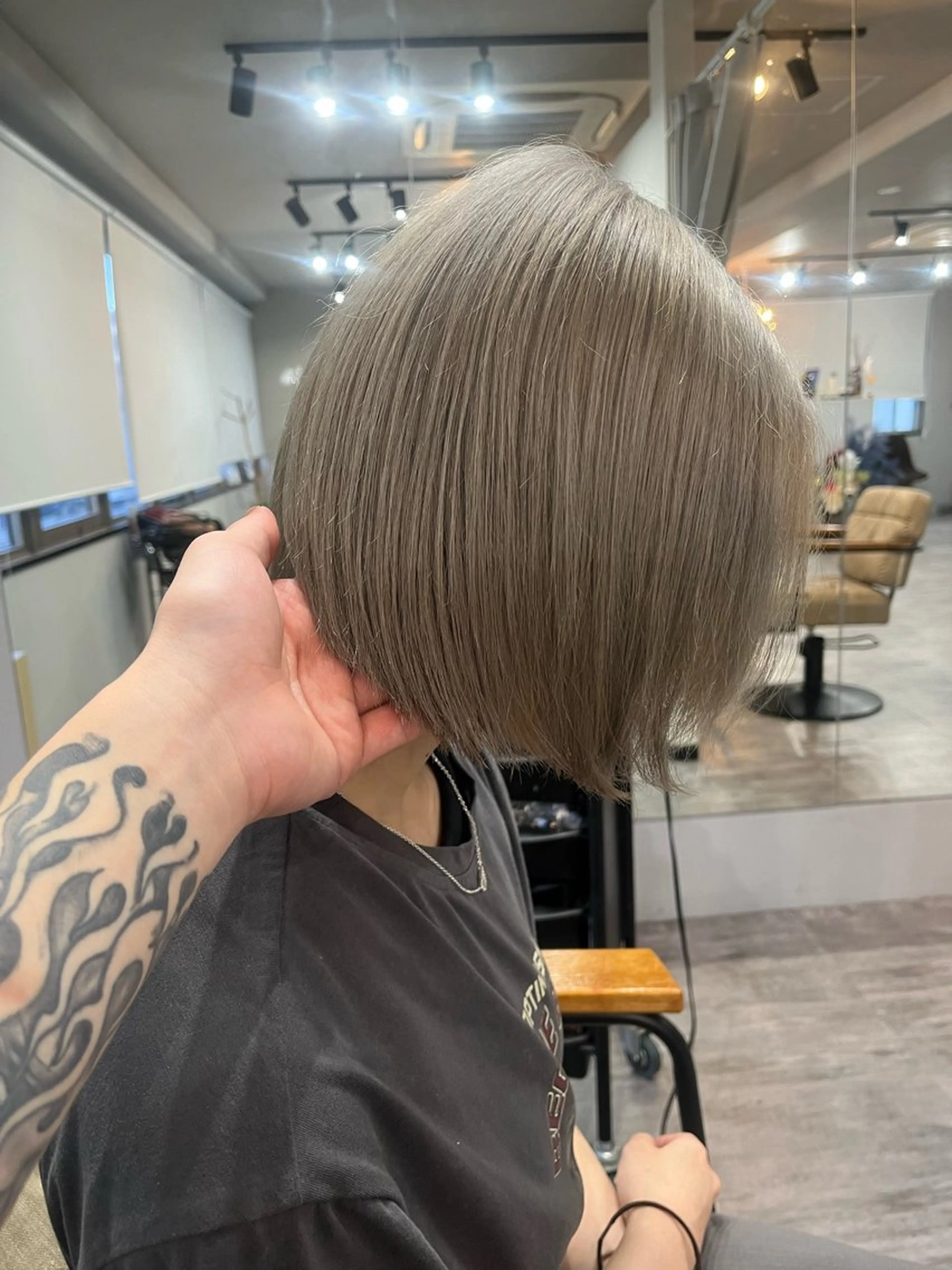 ショート カラー カット ヘアカラー トリートメント Sherry大国町所属・Sherry大国町 HIKARUのヘアスタイル