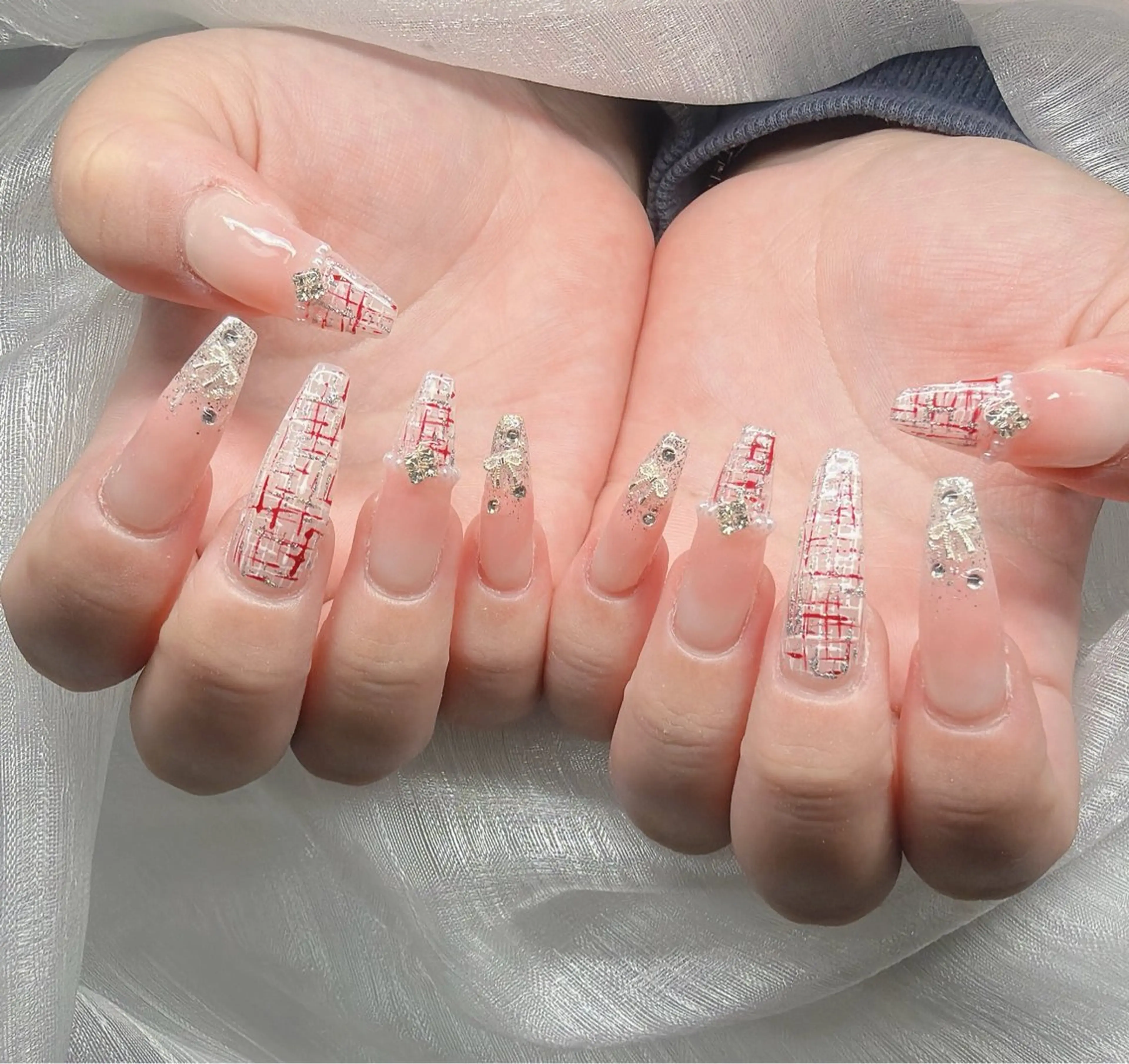 ネイル ハンドネイル Lee Nailsのネイルデザイン