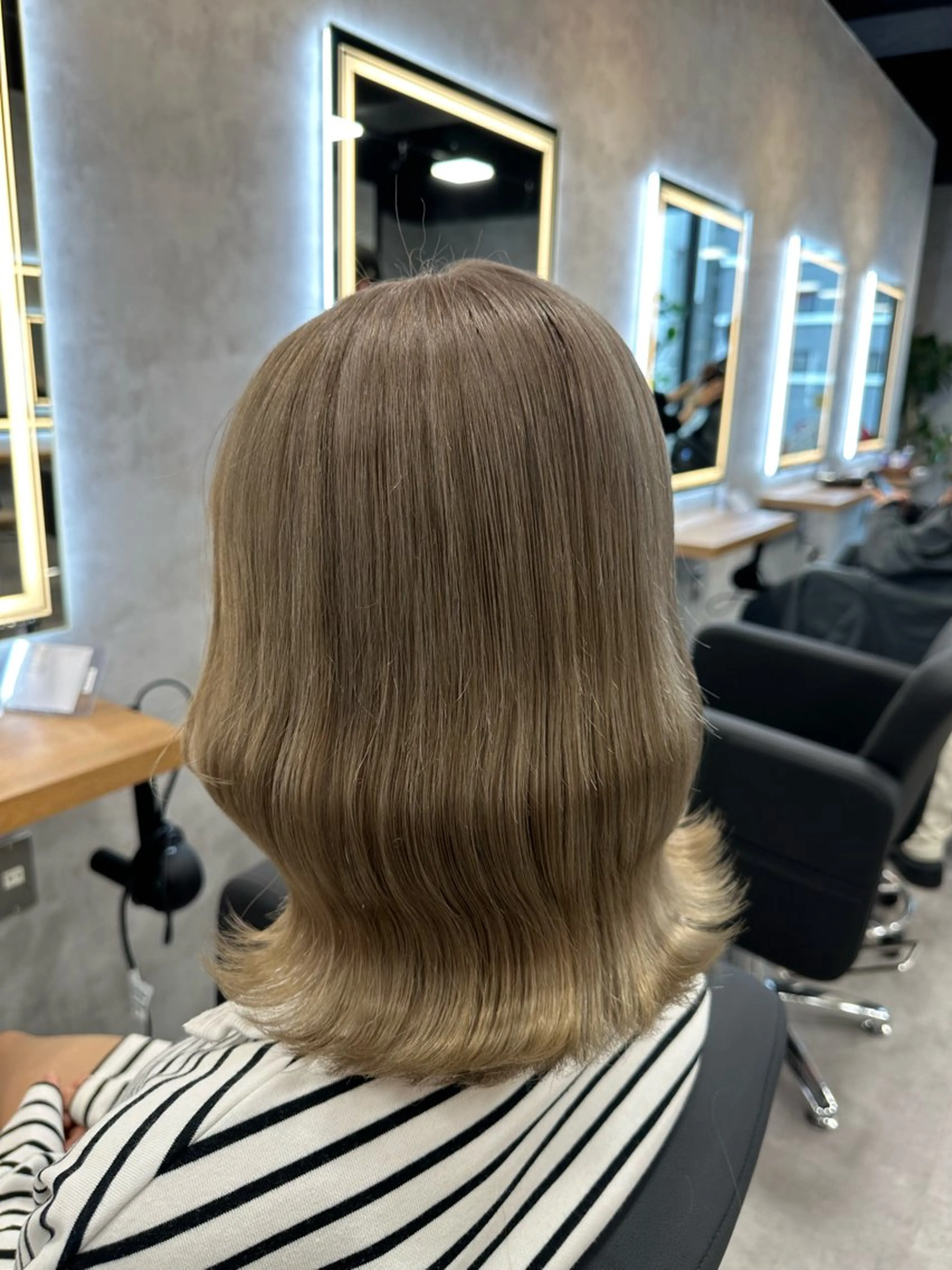 ミディアム カラー パーマ ヘアアレンジ メンズ 🤍透明感カラー🤍 似合わせ🤍AINEのヘアスタイル