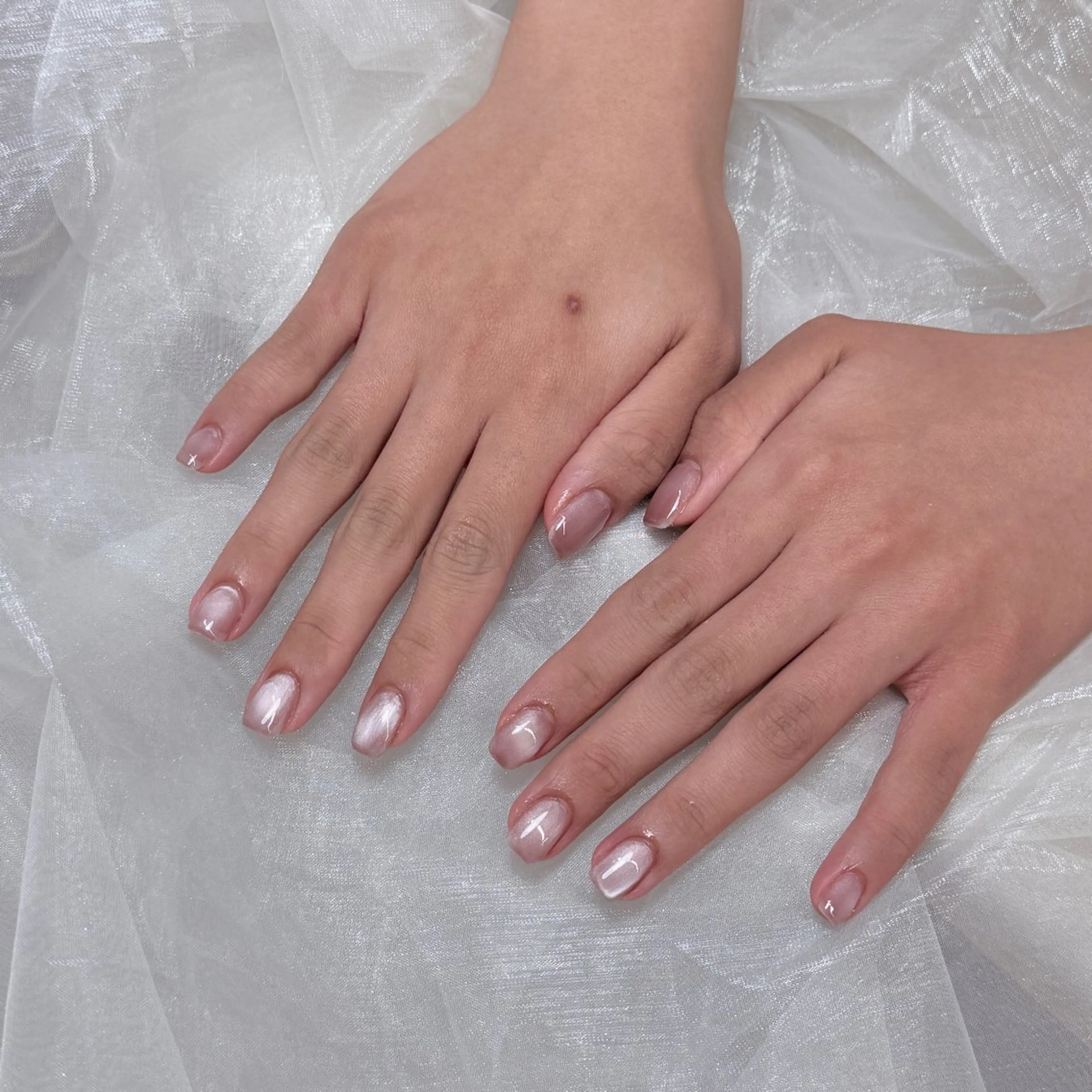 ネイル ハンドネイル ネイルサロンエクラ キキ🍒のネイルデザイン