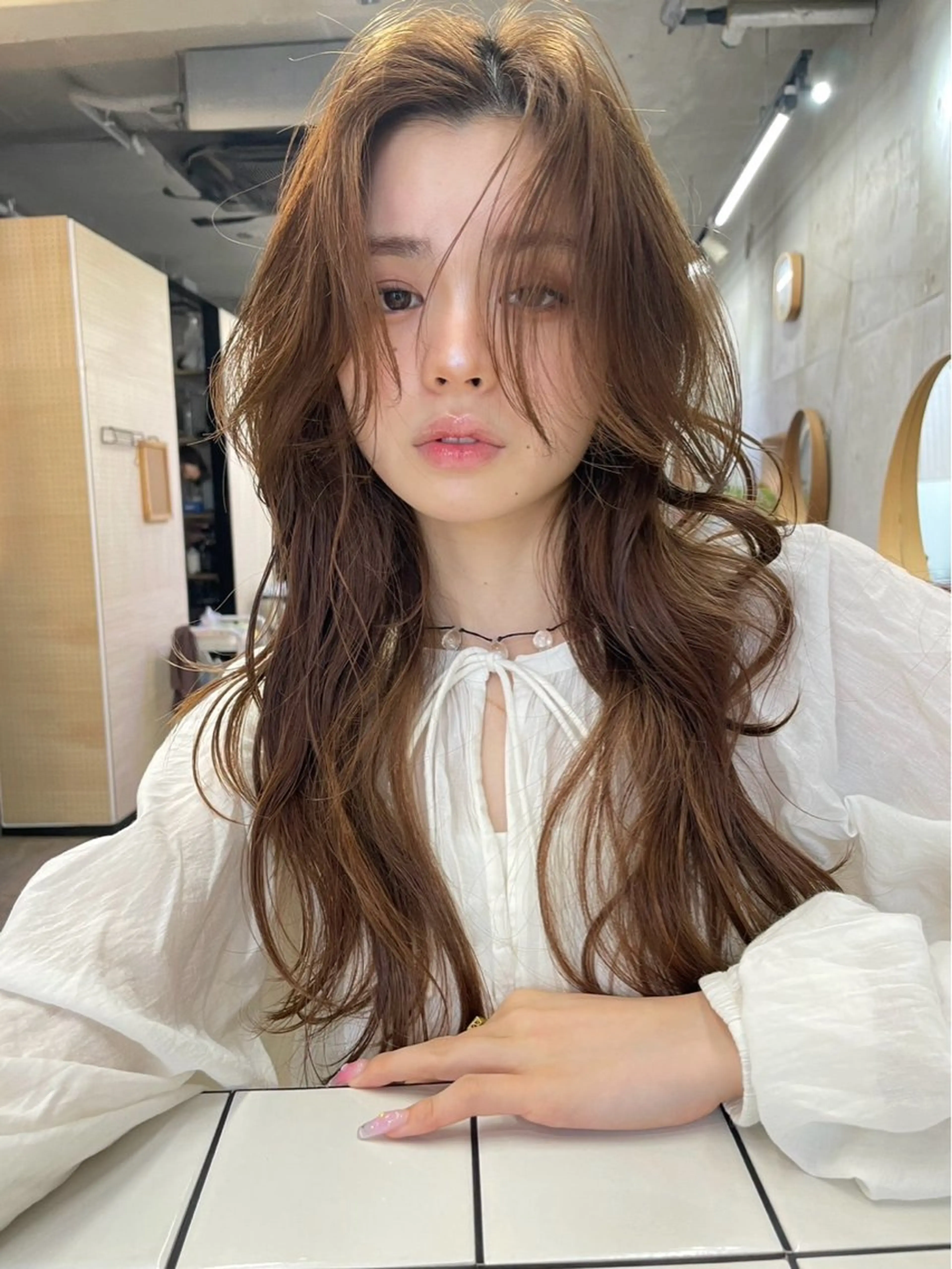 セミロング カラー ベージュカラー レイヤーカット カット ヘアカラー SALT WATER所属・🤎𝐌𝐚𝐨⌇ お悩み解決美容師🤎のヘアスタイル