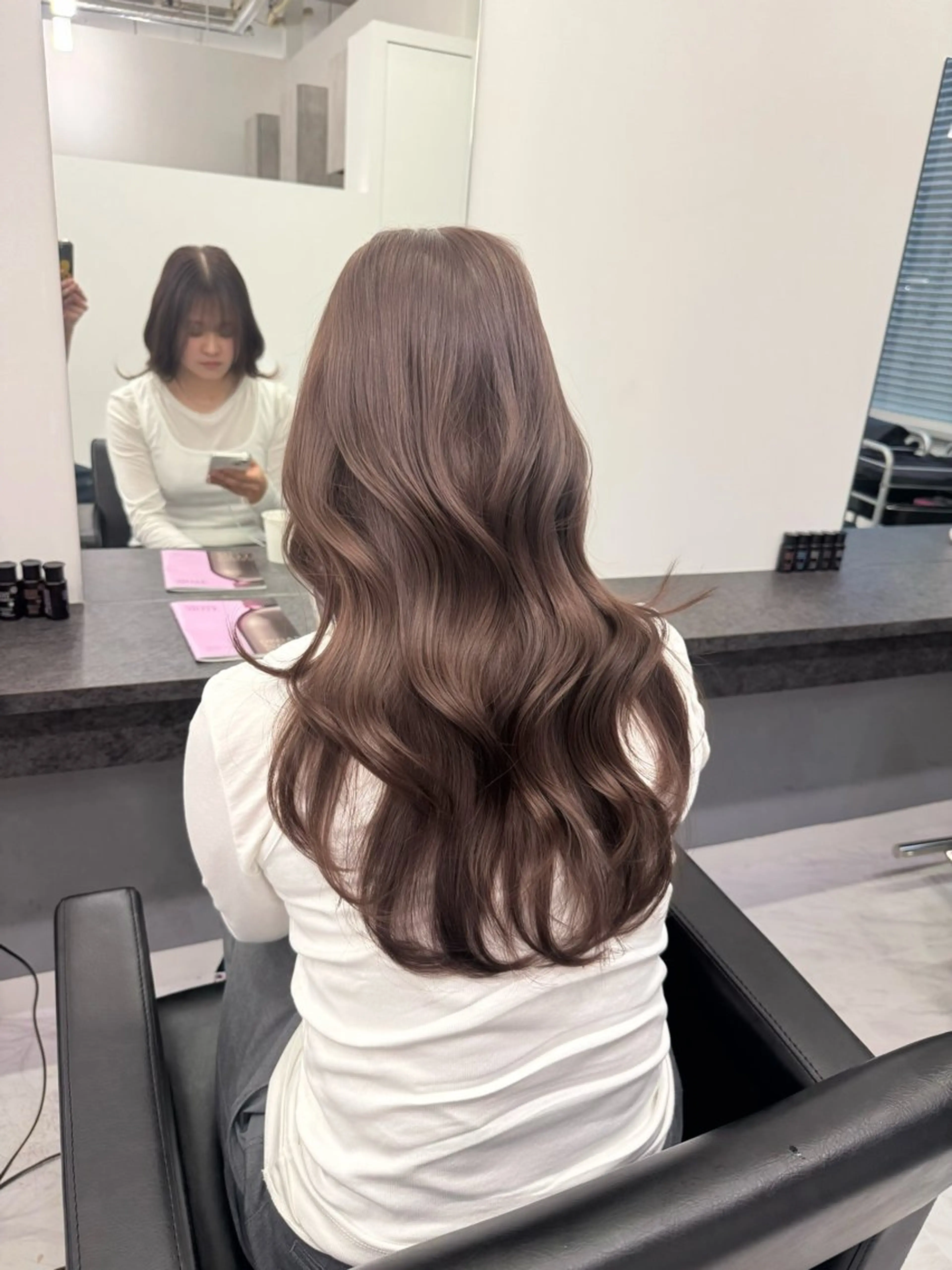 ロング カット ヘアカラー レイヤー・ブリーチ kiyotoshiのヘアスタイル