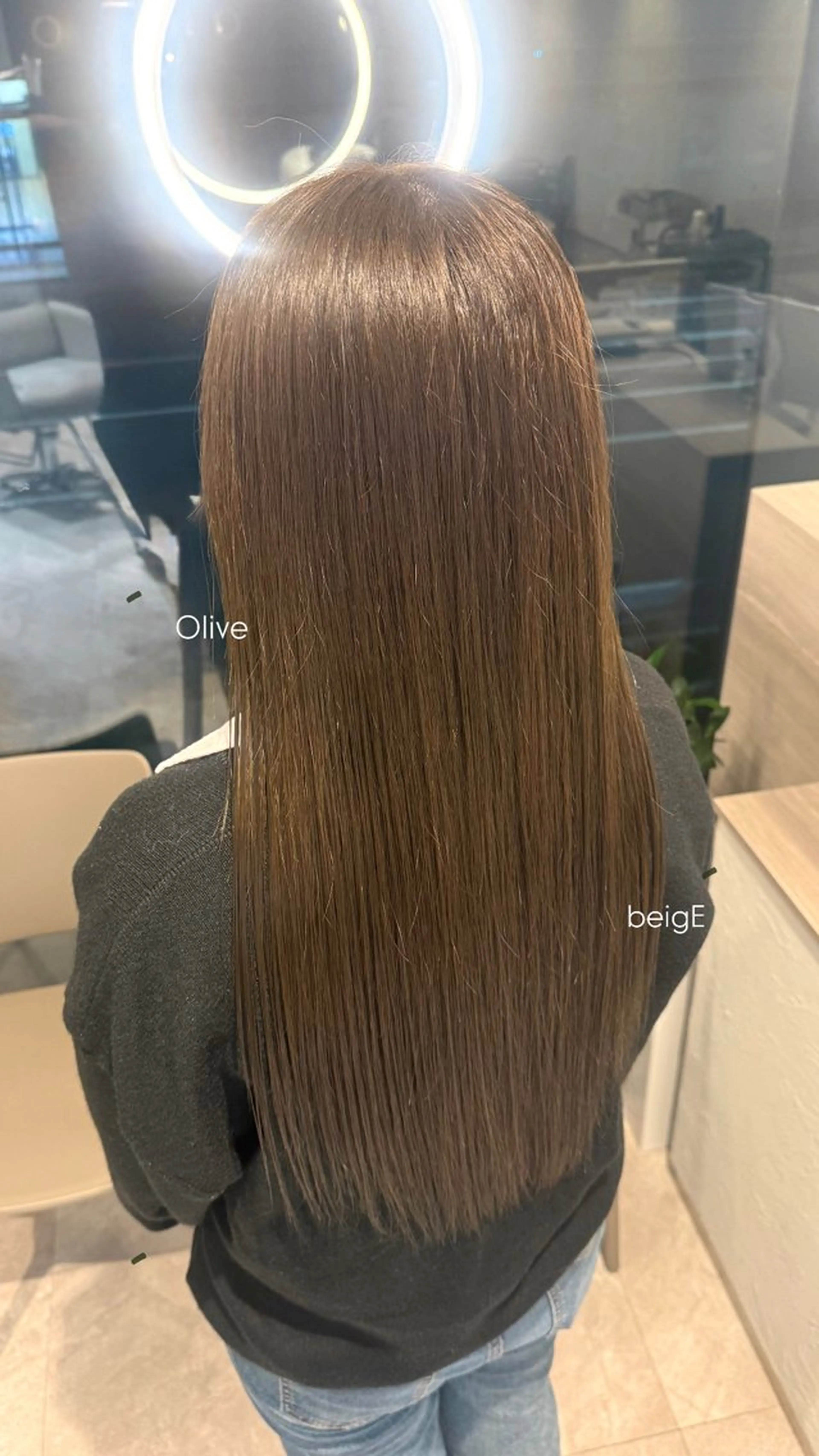ロング カラー オリーブカラー ヘアカラー ᴍᴏᴇ ‎ 〈 en. 〉のヘアスタイル