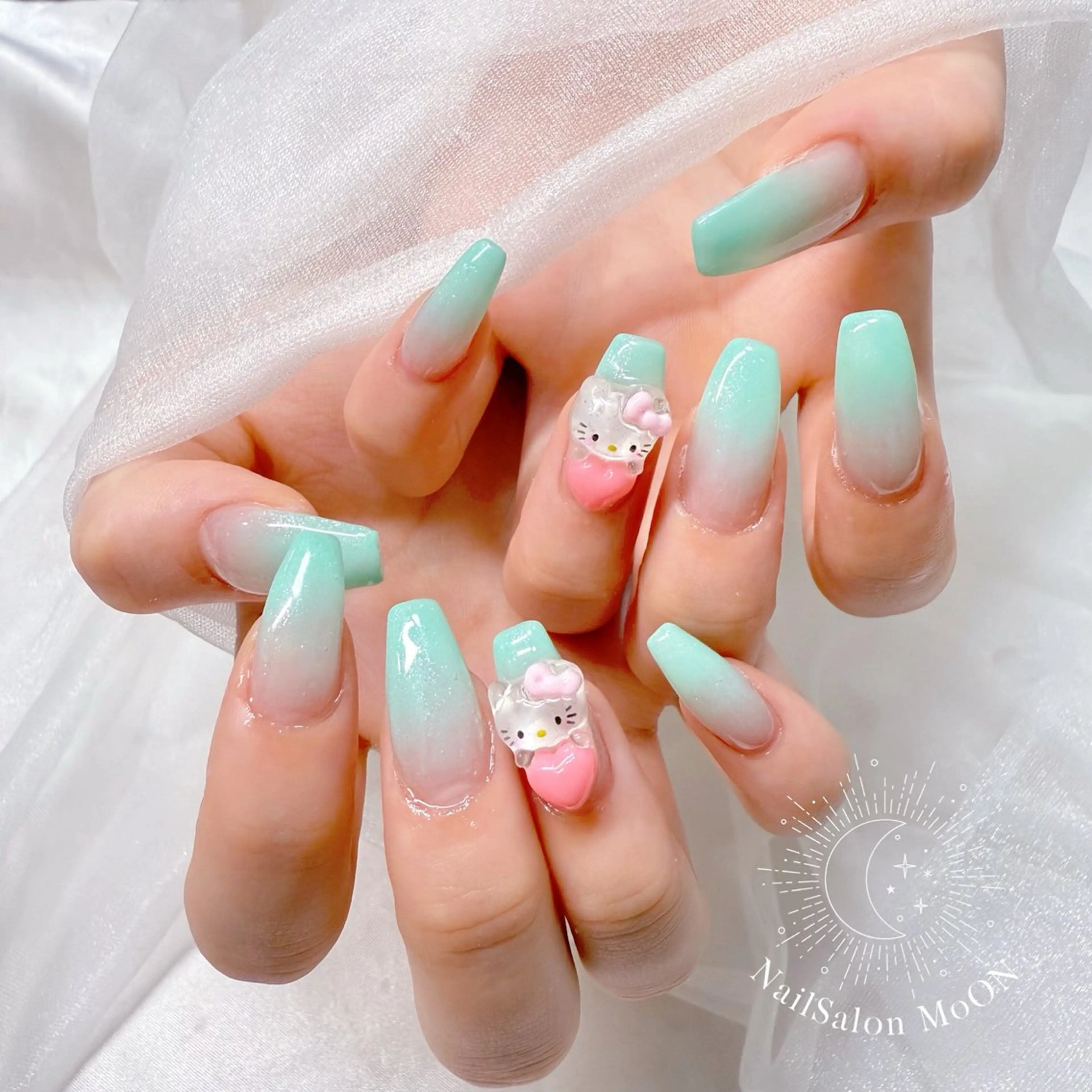 ネイル ハンドネイル ハンドケア MoON...❤︎ MeGuのネイルデザイン