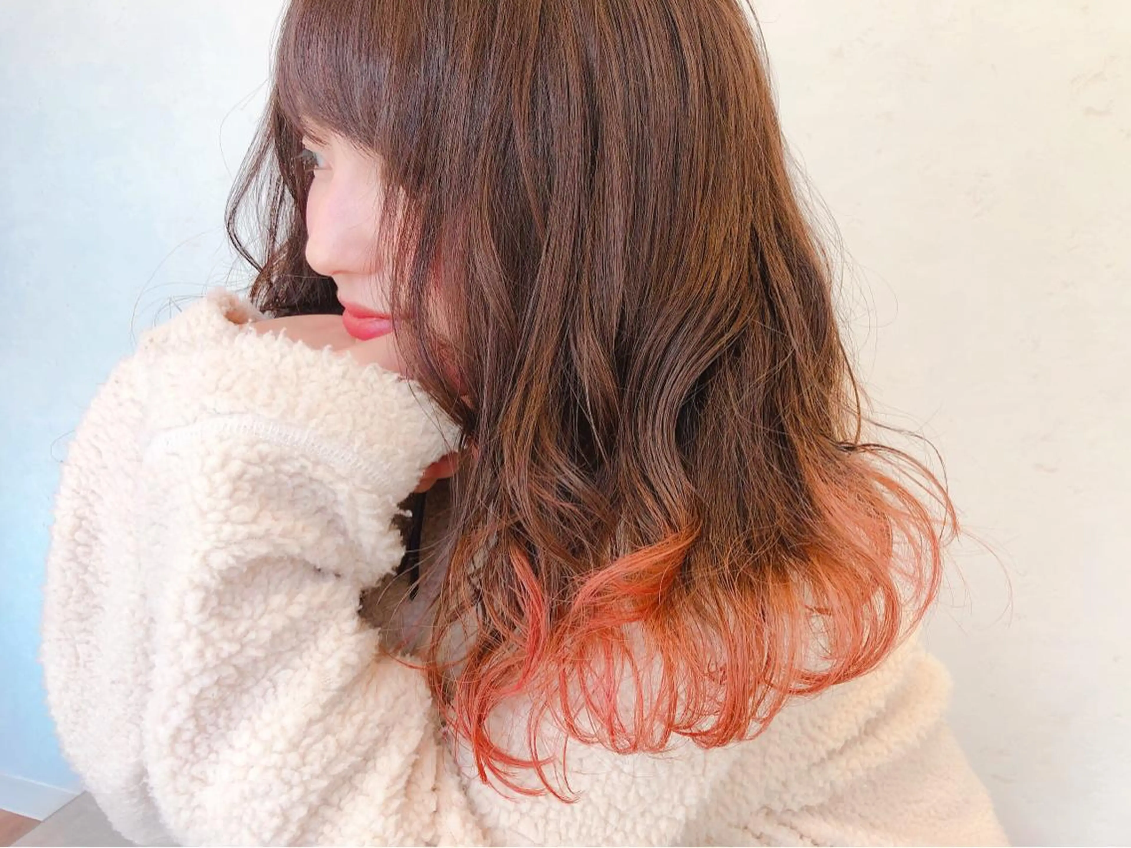 セミロング カラー 伊藤 さやかのヘアスタイル