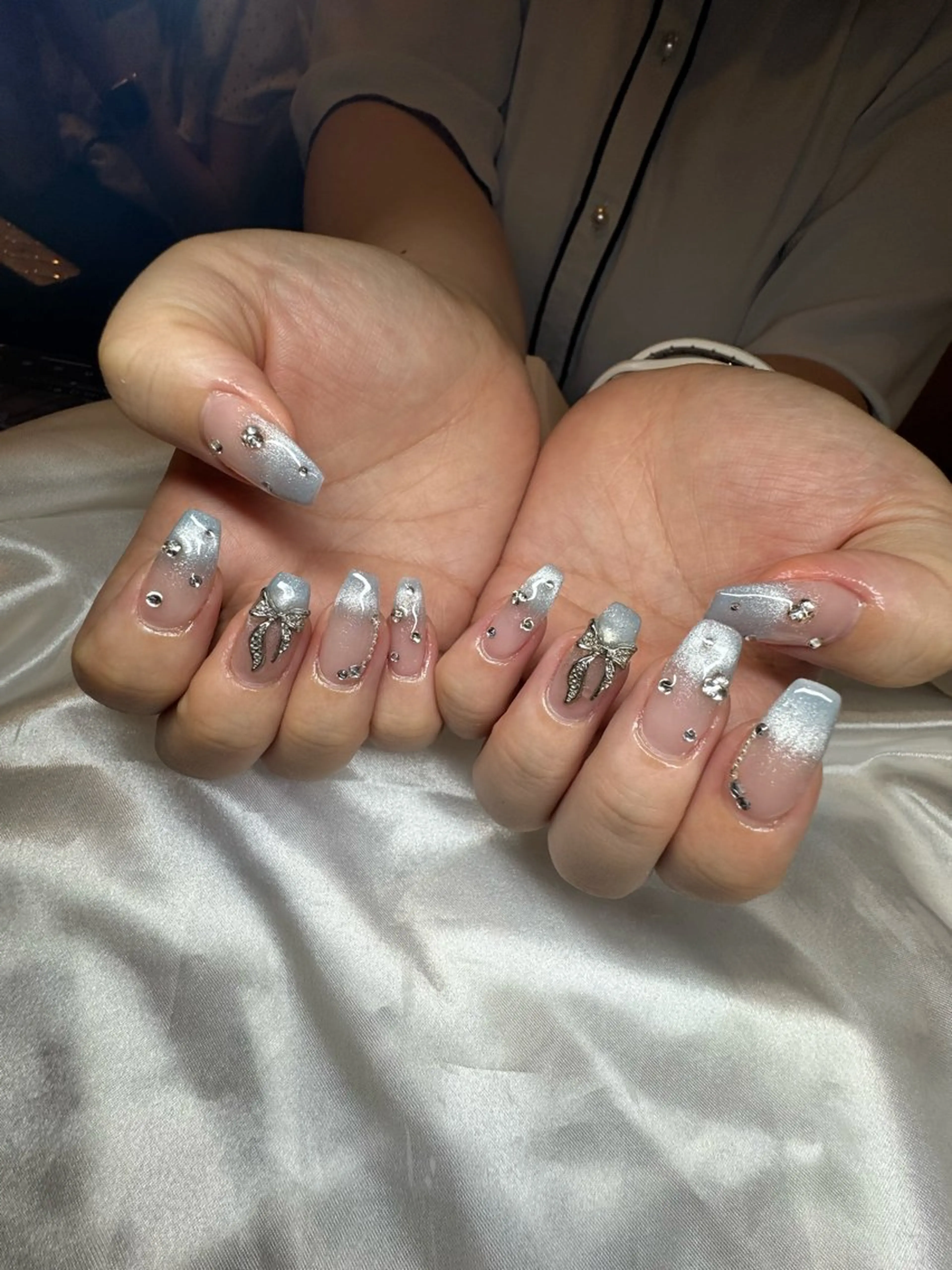 ネイル ハンドネイル 濱岡 咲のネイルデザイン