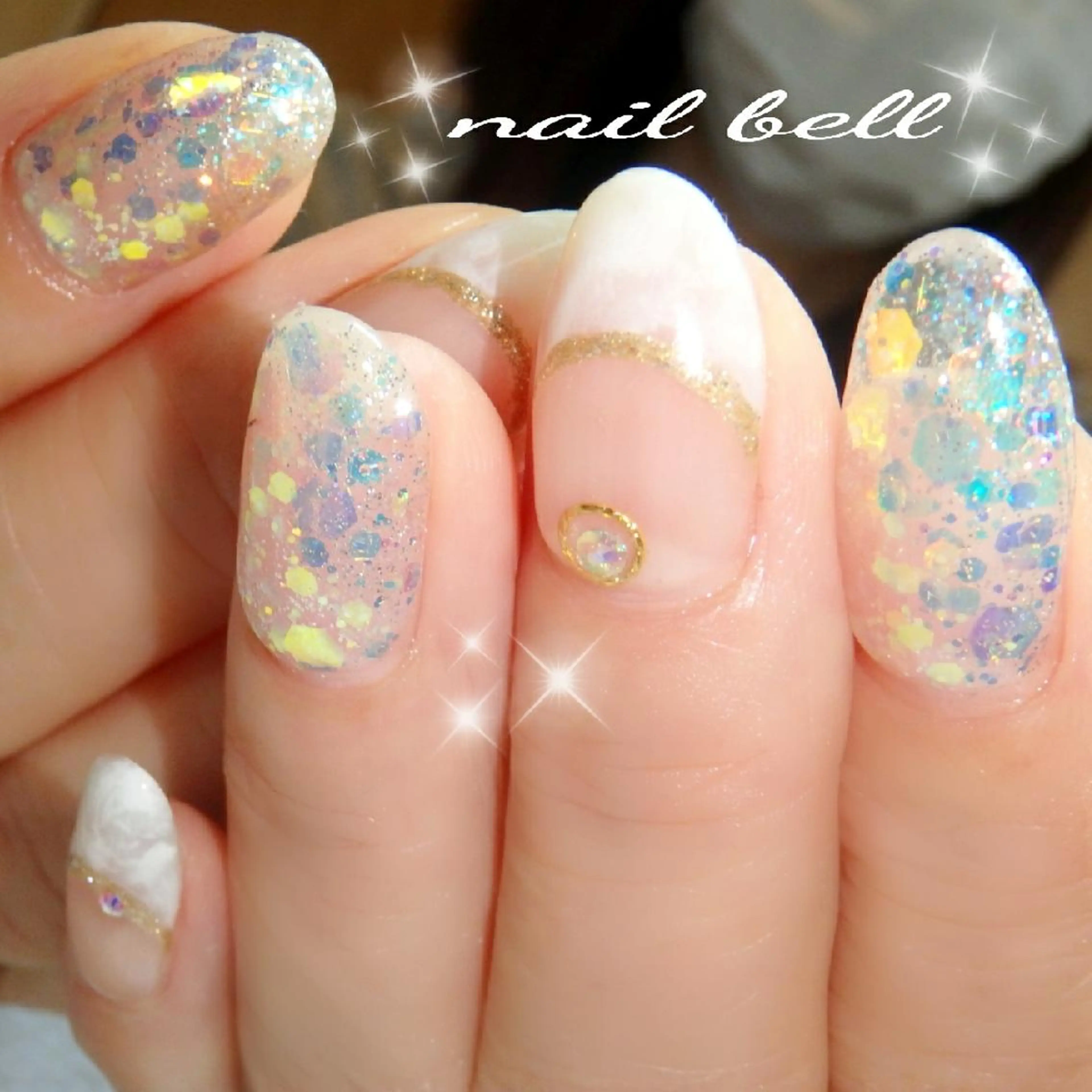 ネイル アートネイル オーロラネイル ジェルネイル オフィスネイル ストーンネイル さいとう りなのネイルデザイン