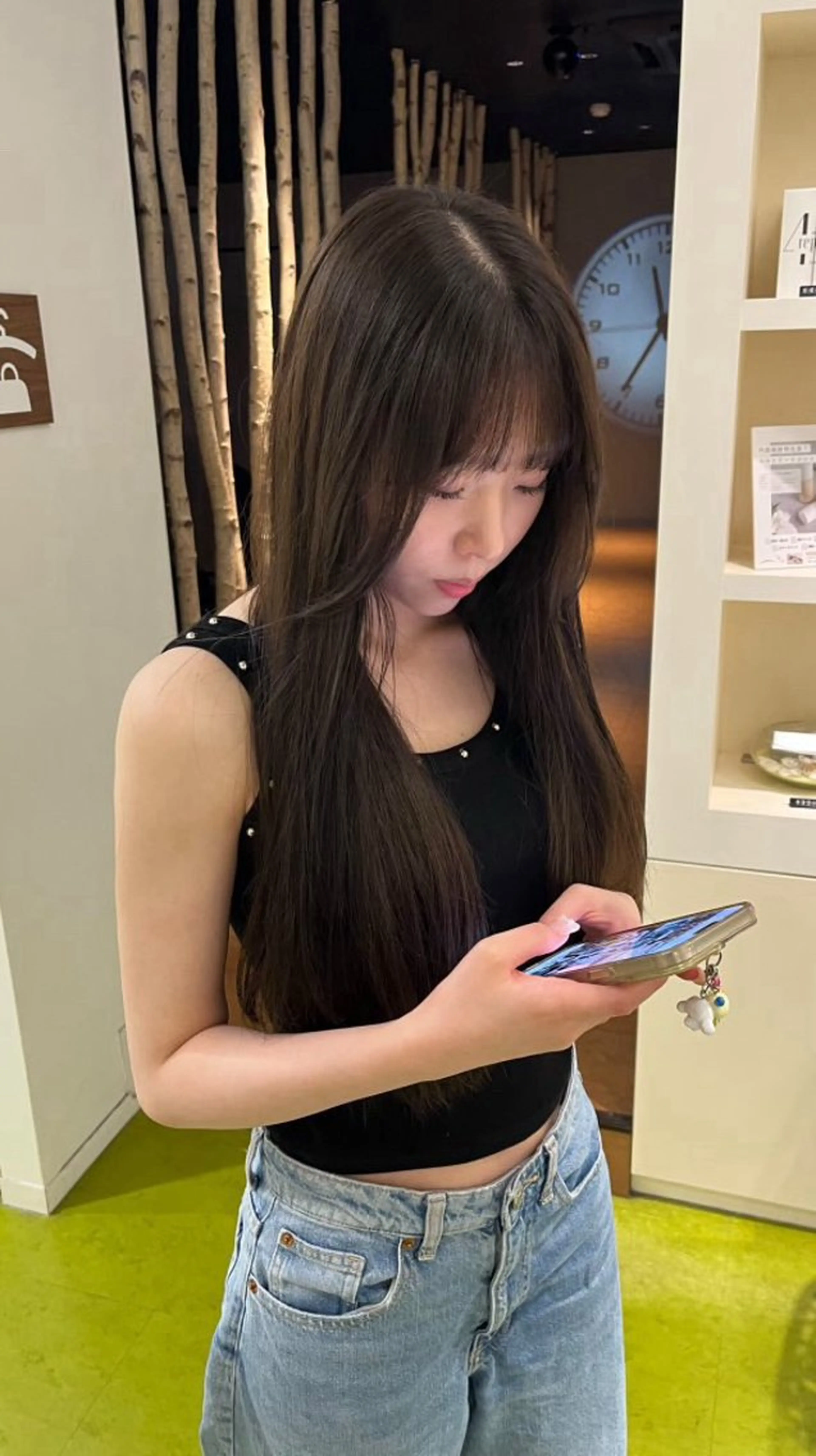 ロング レイヤーカット/ 艶カラー/YUKAのヘアスタイル