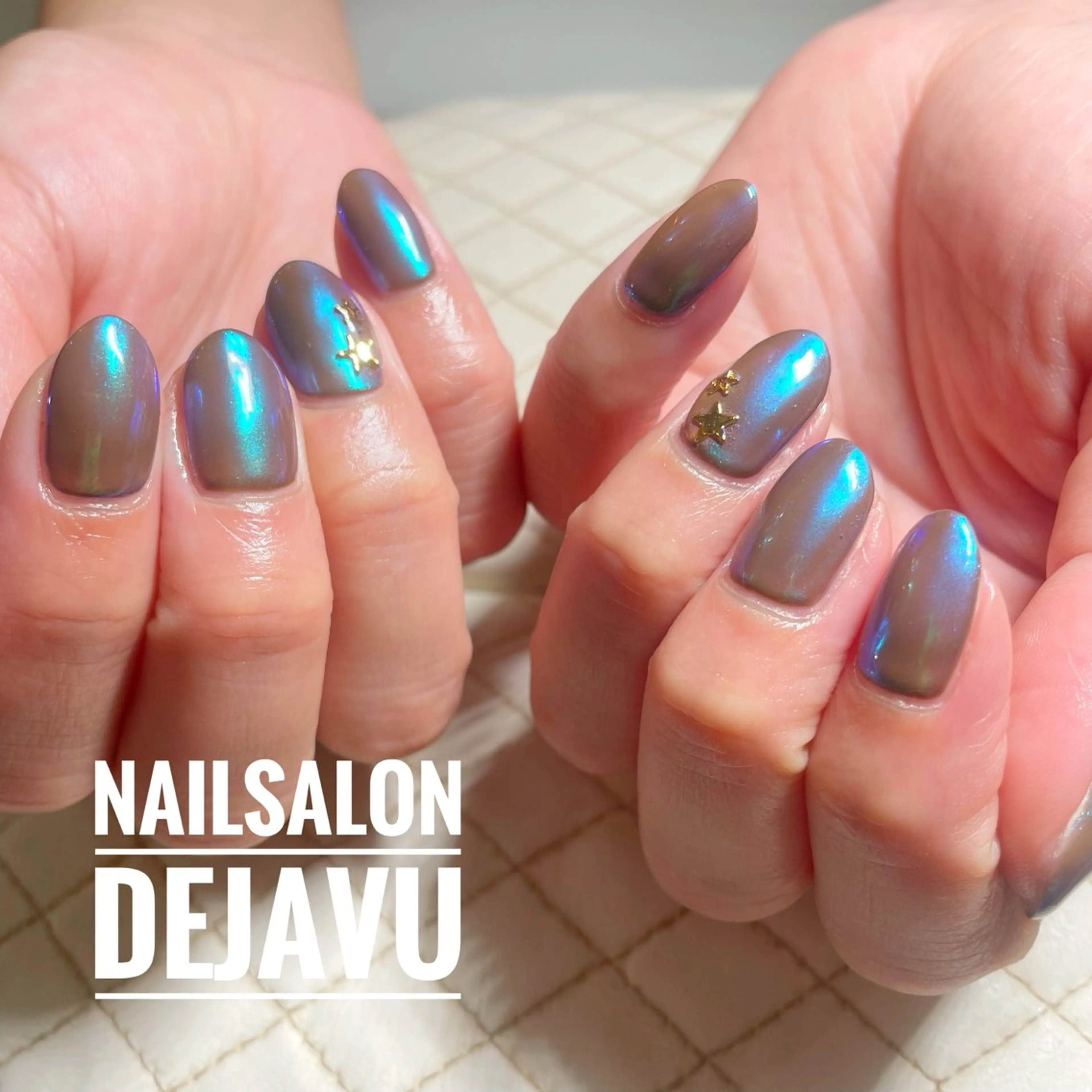 ネイル オーロラネイル ハンドネイル Nail salon Dejavu 🌿のネイルデザイン