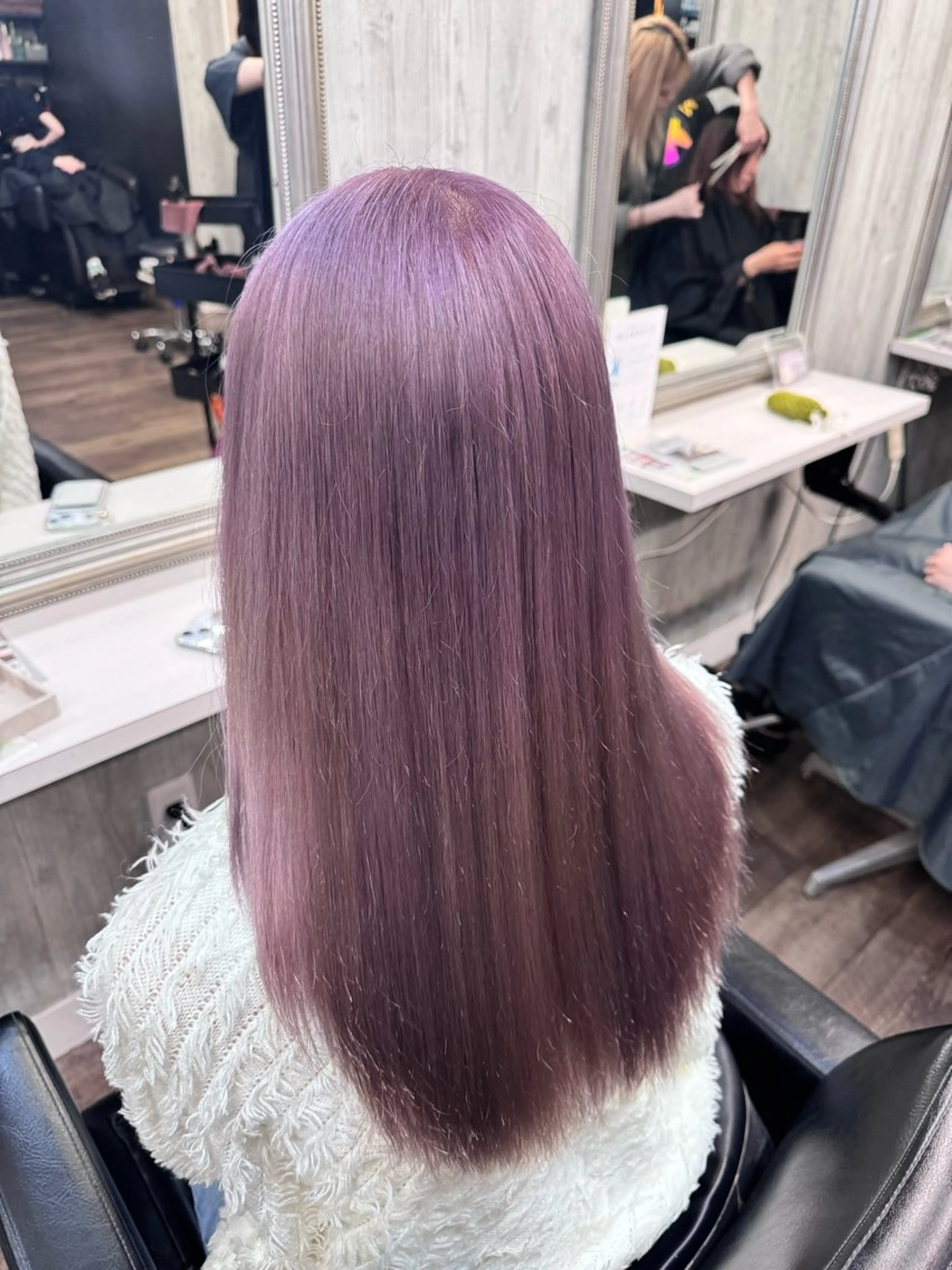 ロング ヘアカラー トリートメント ✨池袋ブリーチ特化 Hibiki✨のヘアスタイル