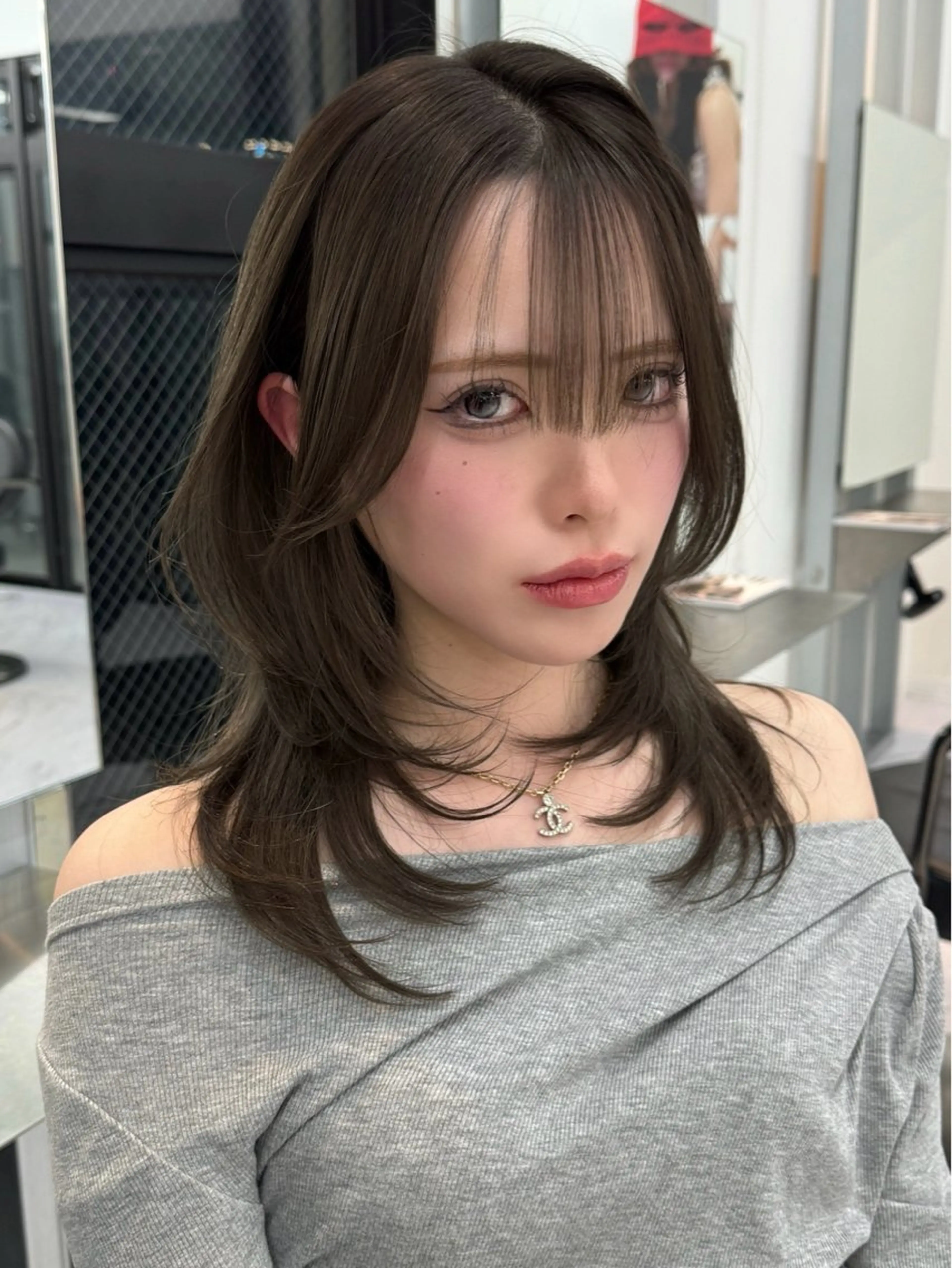 セミロング カラー カット ヘアカラー トリートメント ヘアセット Rita/髪質改善 /透明感カラーのヘアスタイル