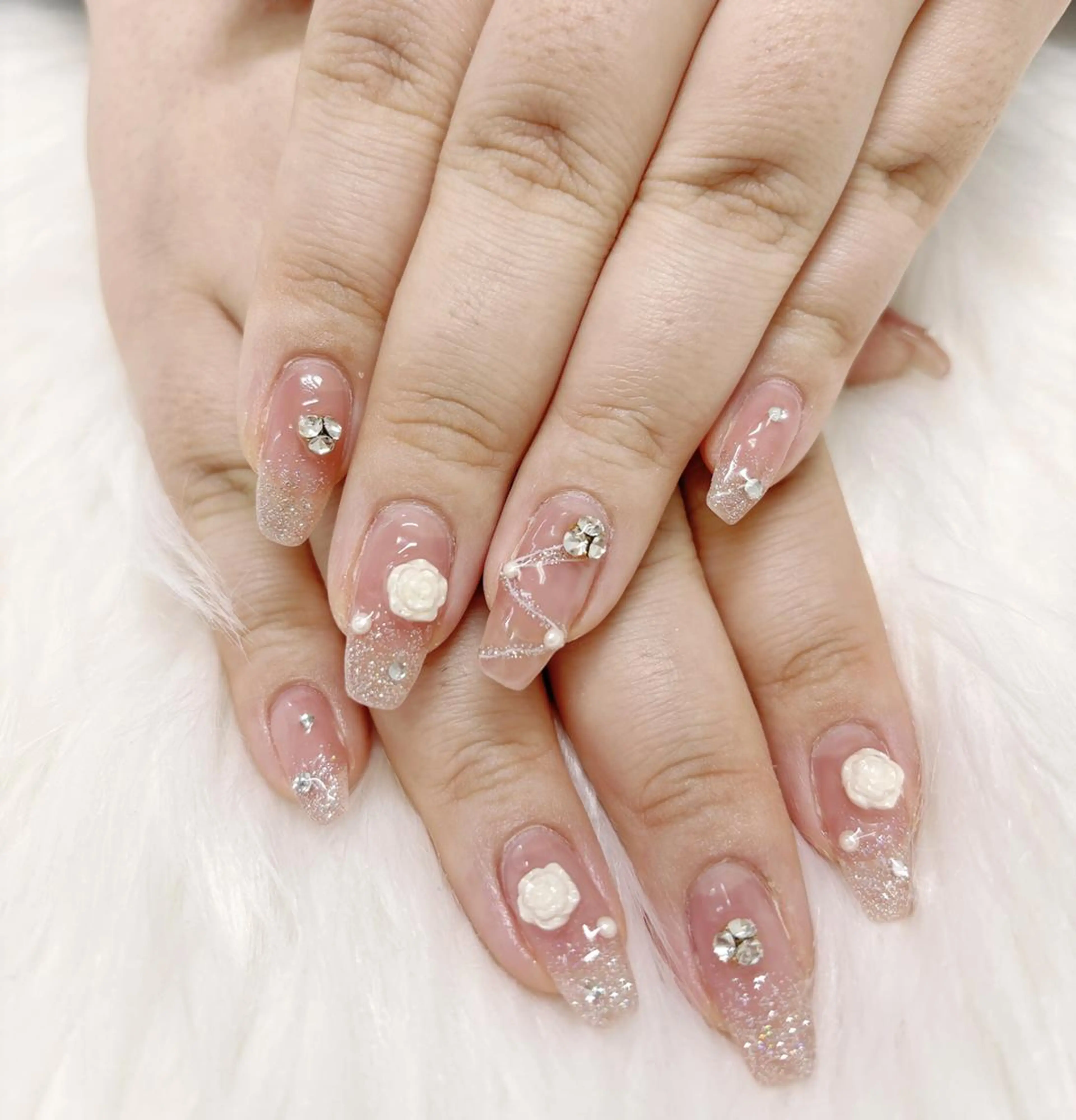 ネイル 長さ出し ジェルネイル 持ち込み パラジェル 春ネイル リラネイル Aikenのネイルデザイン