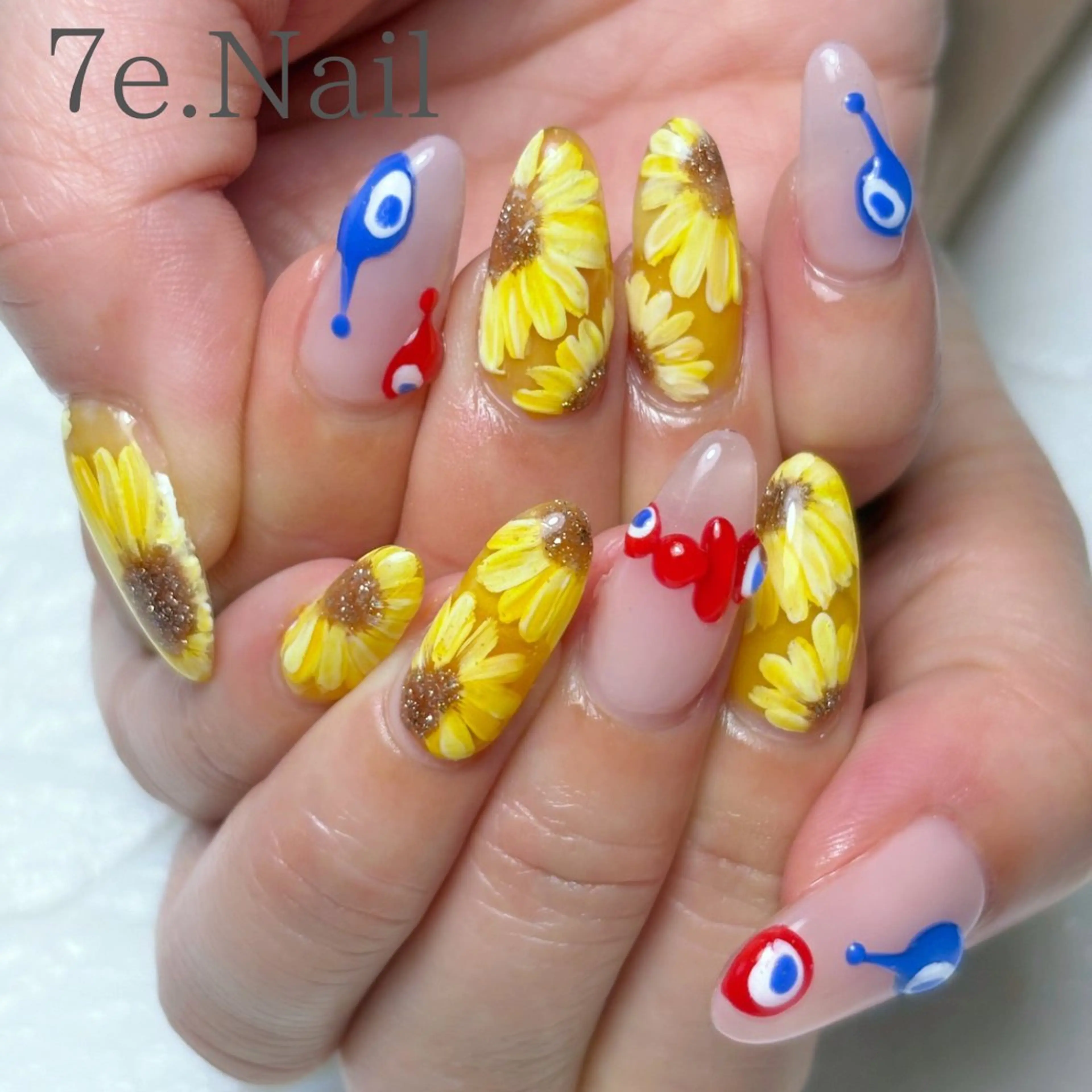 ネイル 7e. Nailのネイルデザイン