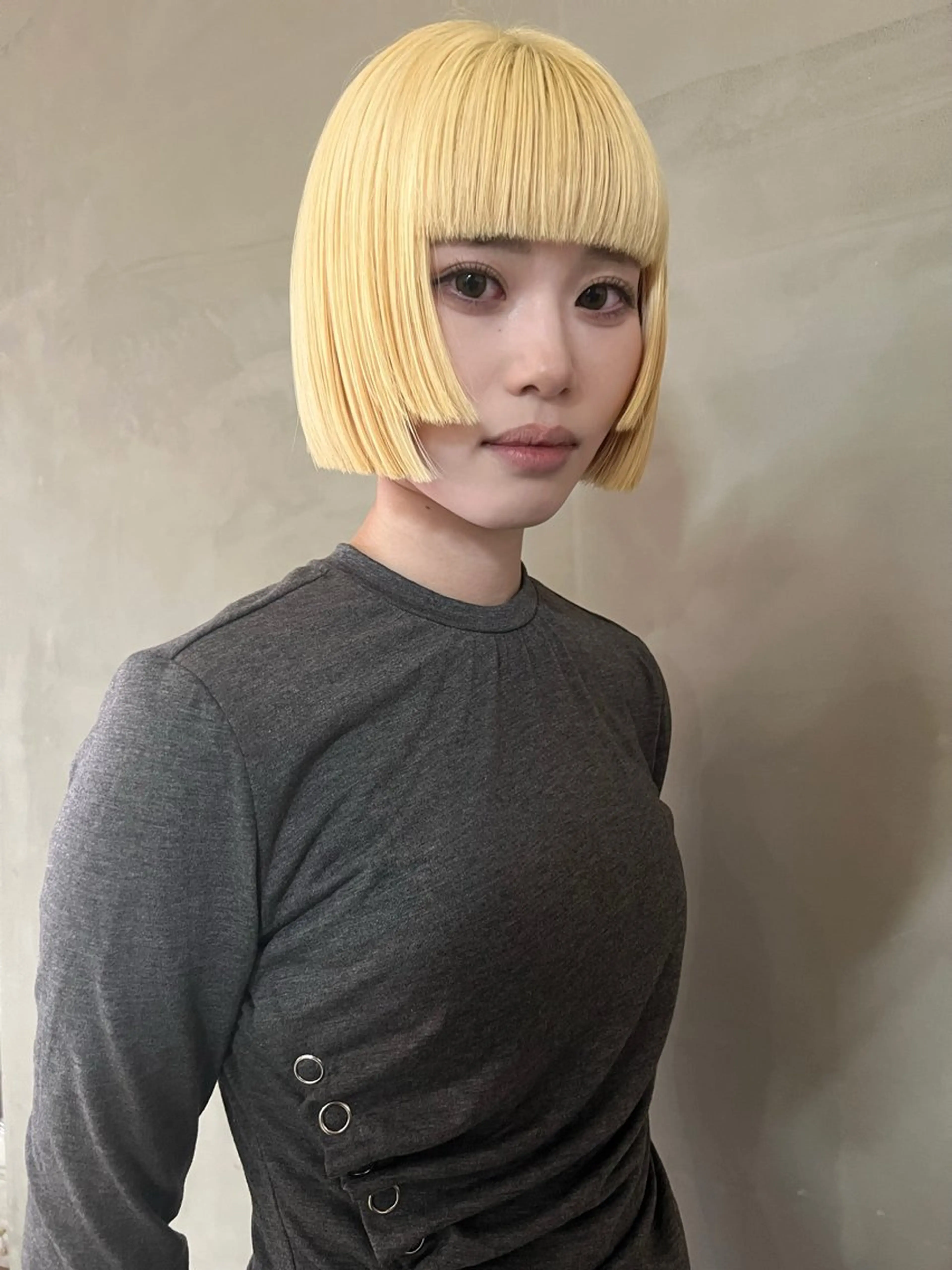 カラー ブリーチ ハイトーンカラー 石江 奈琉のヘアスタイル