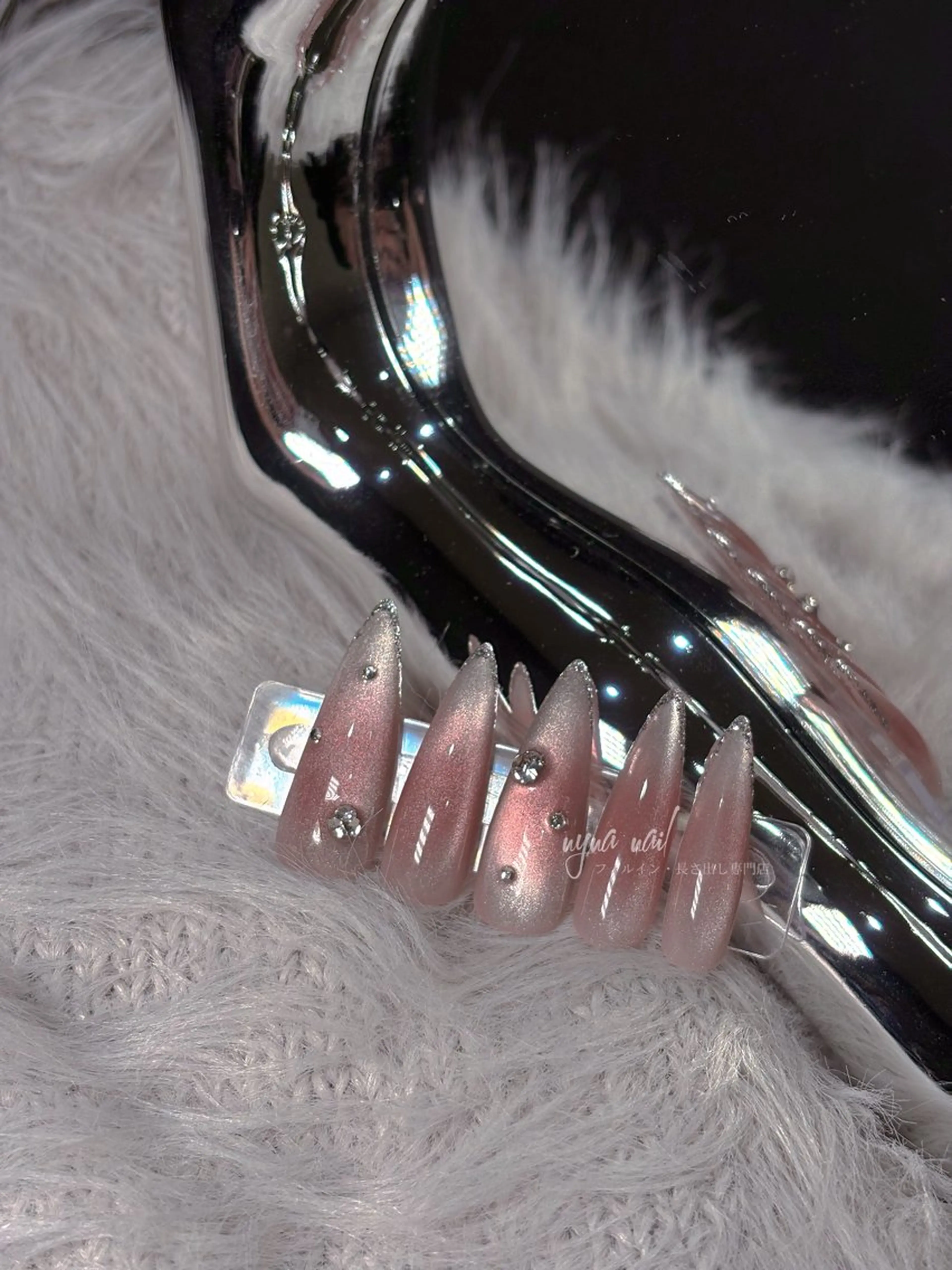 ネイル ハンドネイル 長さ出し専門 nynaのネイルデザイン