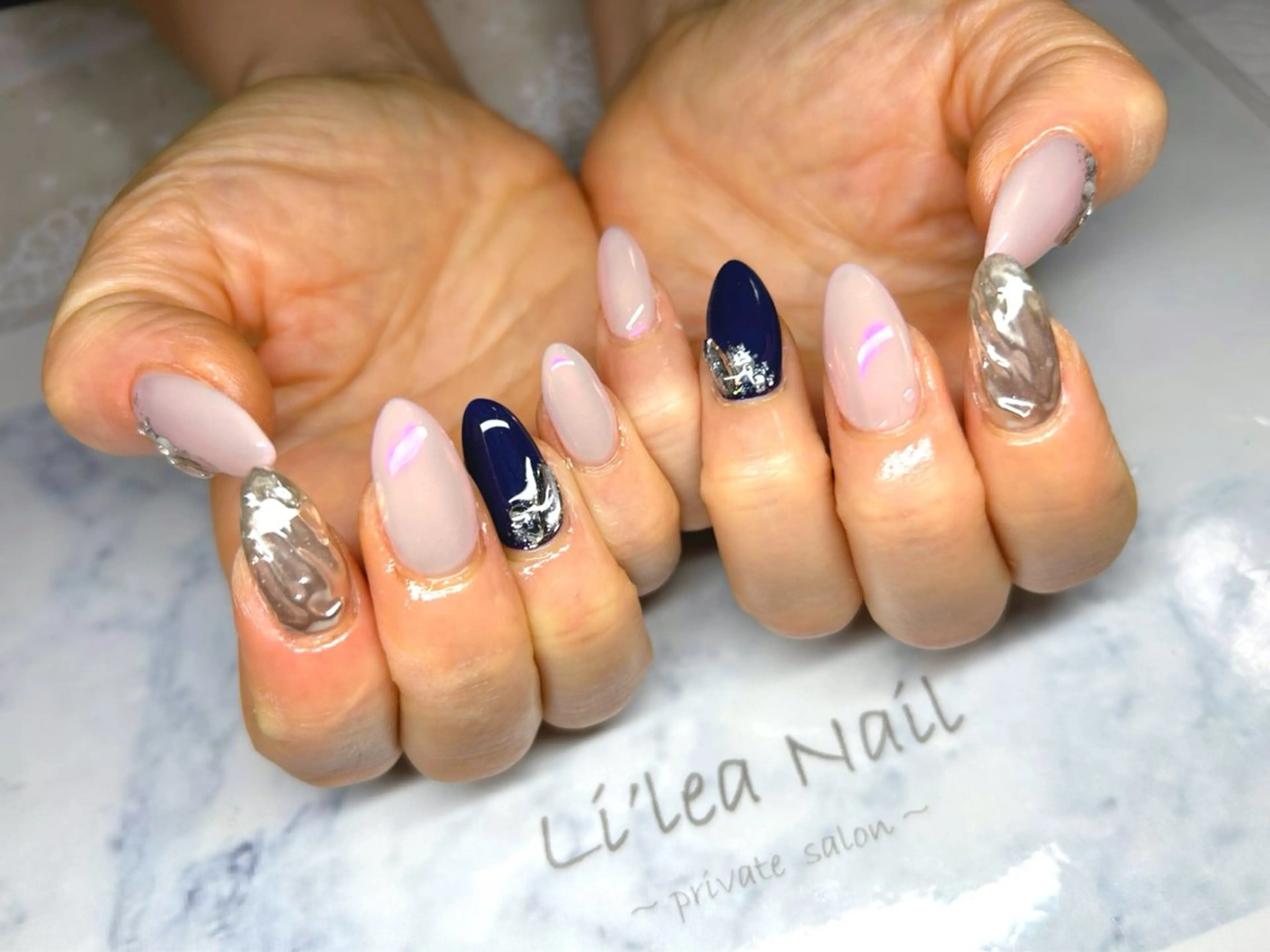 ネイル ハンドネイル Li'leaNail AINAのネイルデザイン