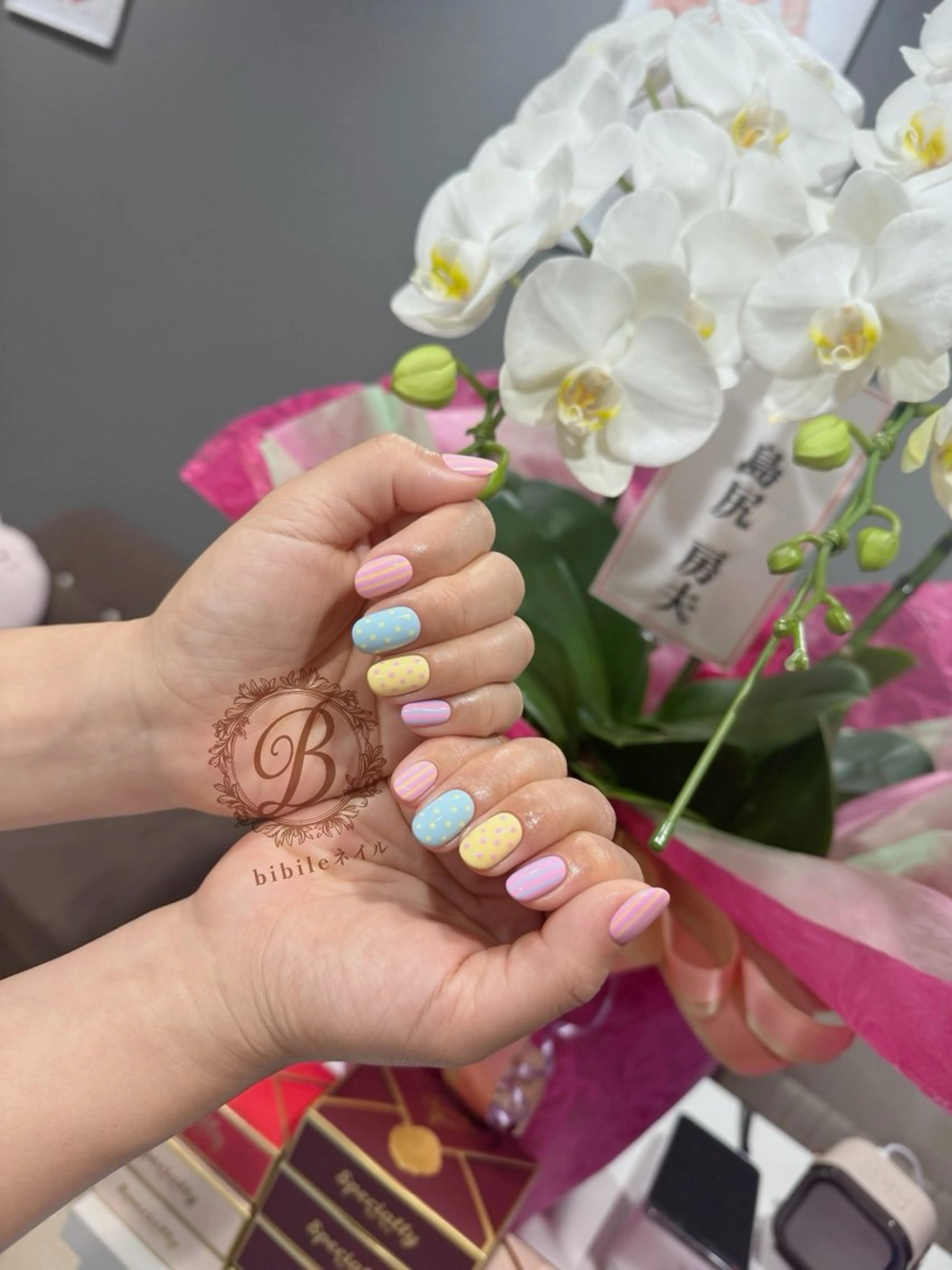 ネイル ハンドネイル 島尻 ユインのネイルデザイン