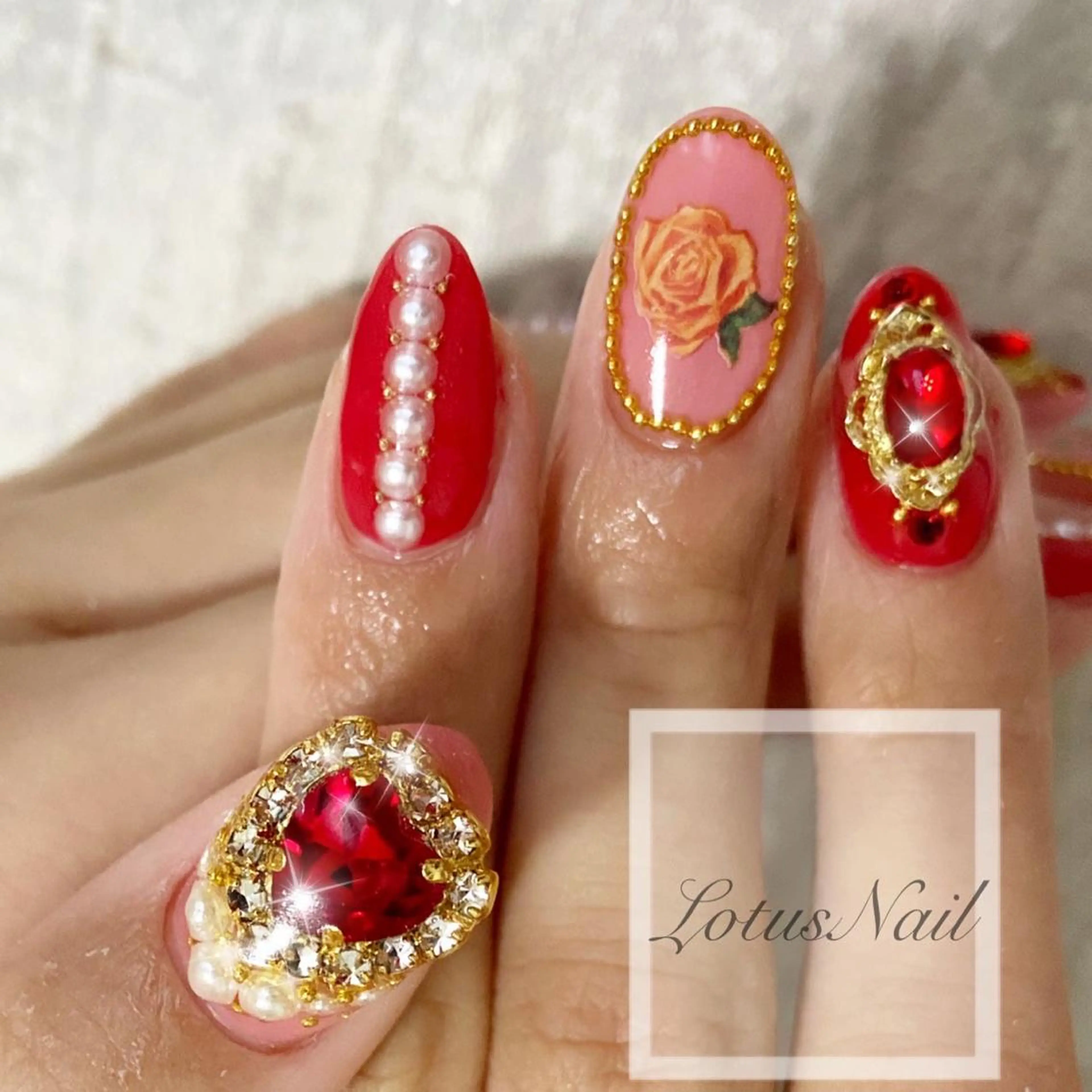 ネイル ハンドネイル Lotus Nailのネイルデザイン