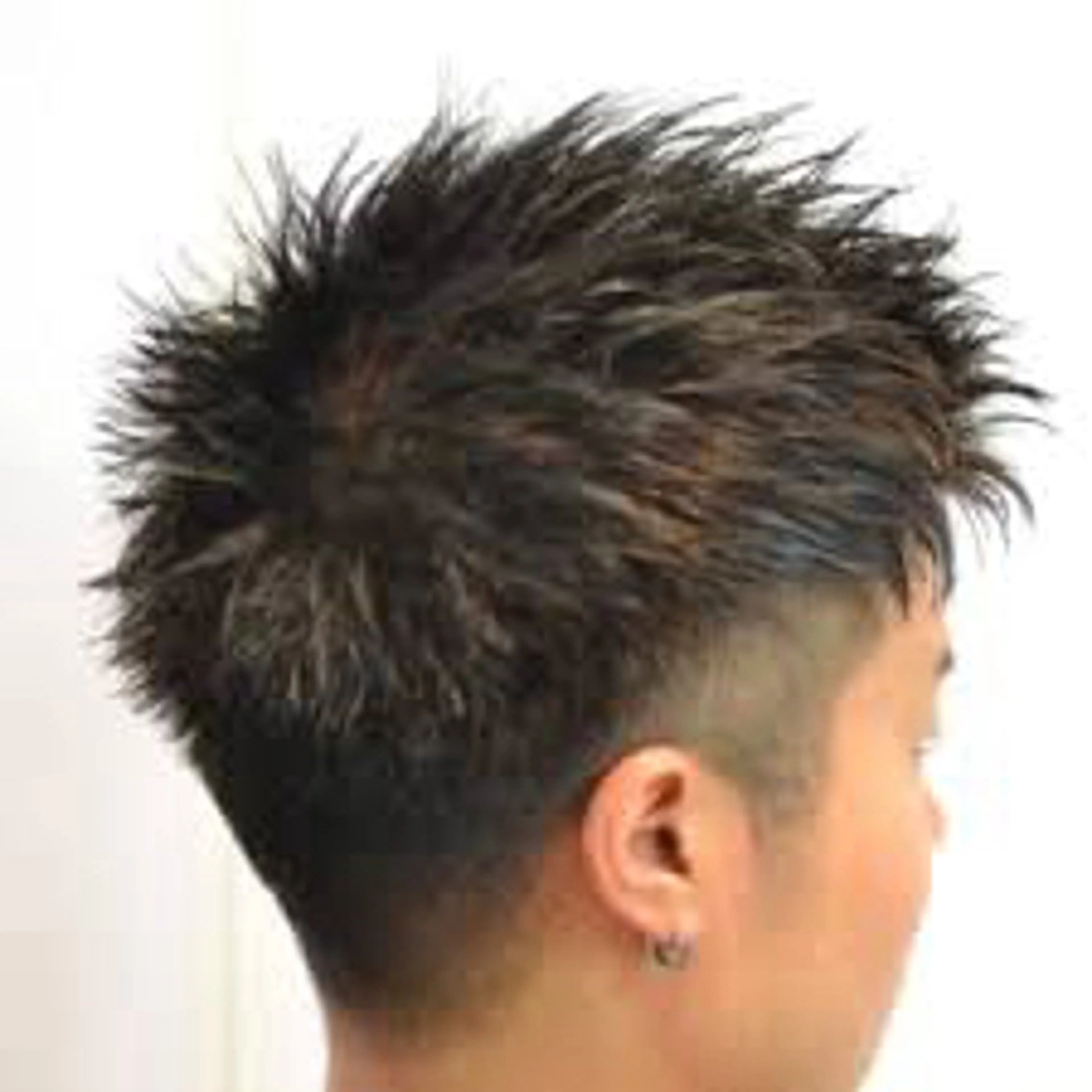 ショート 松﨑 香生のヘアスタイル