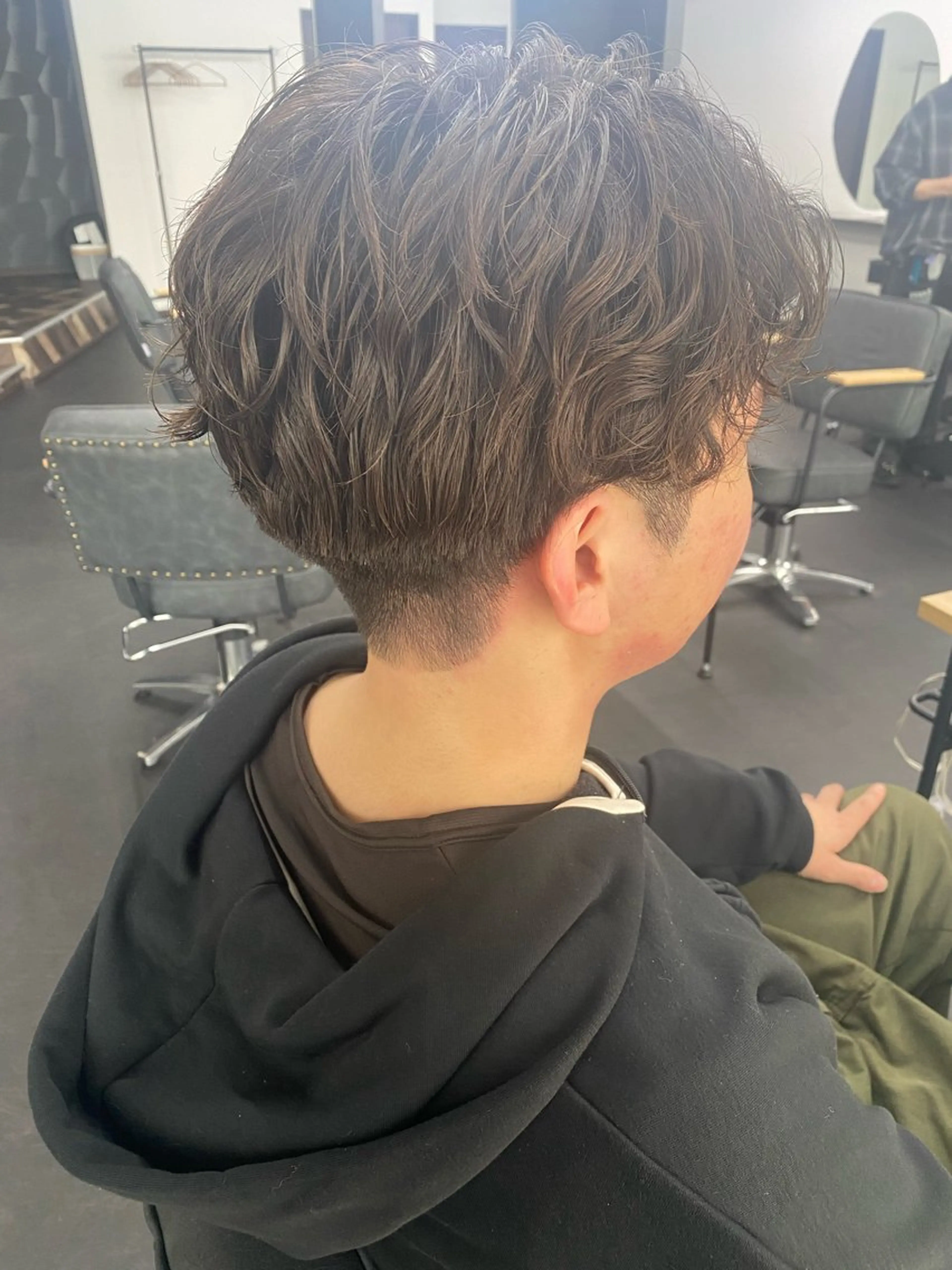 パーマ メンズ メンズパーマ スパイラルパーマ カット パーマ 山﨑 大暉【ダブルカラー】のヘアスタイル