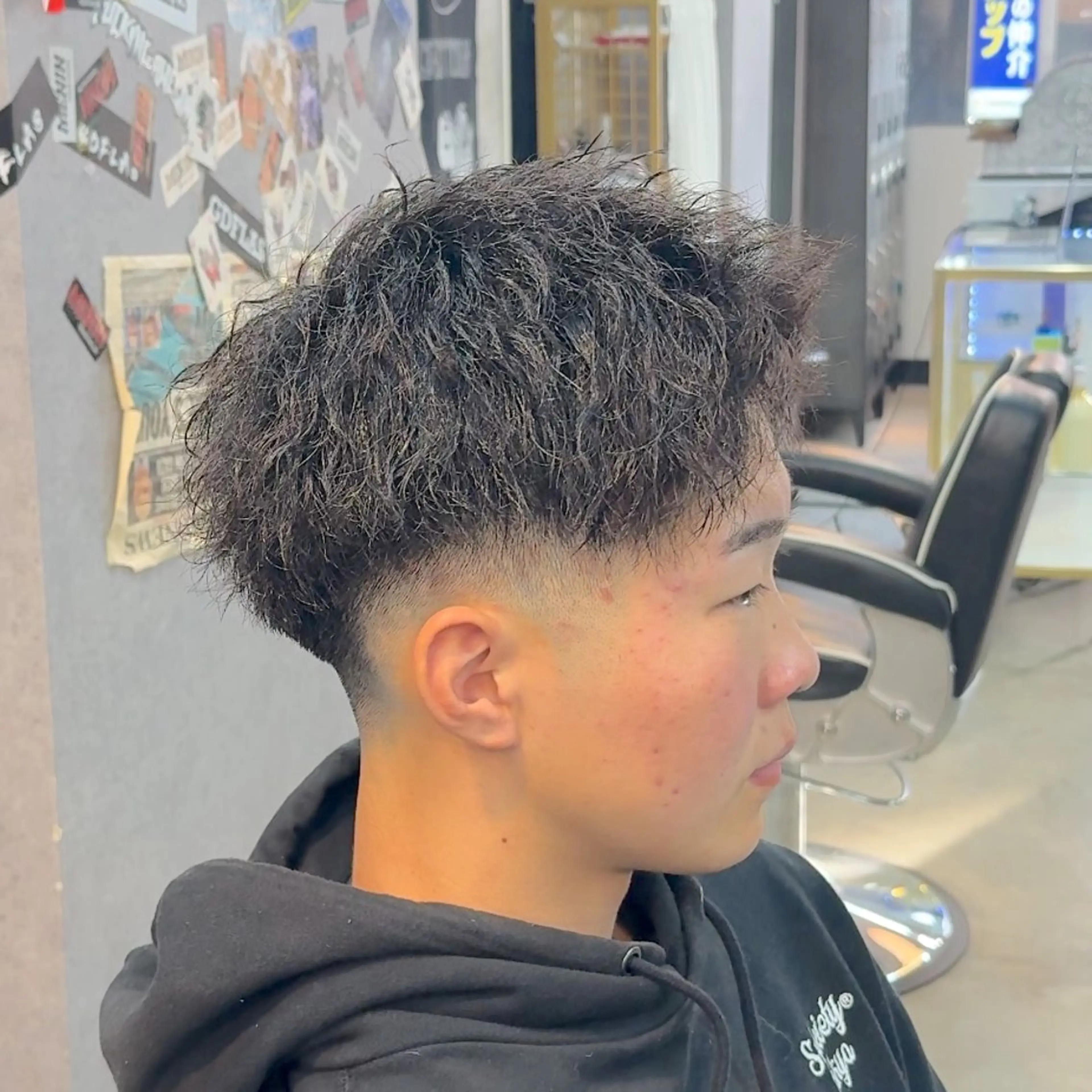 ショート パーマ ヘアアレンジ メンズ MENIN メンズ サロン　望月　涼太のヘアスタイル