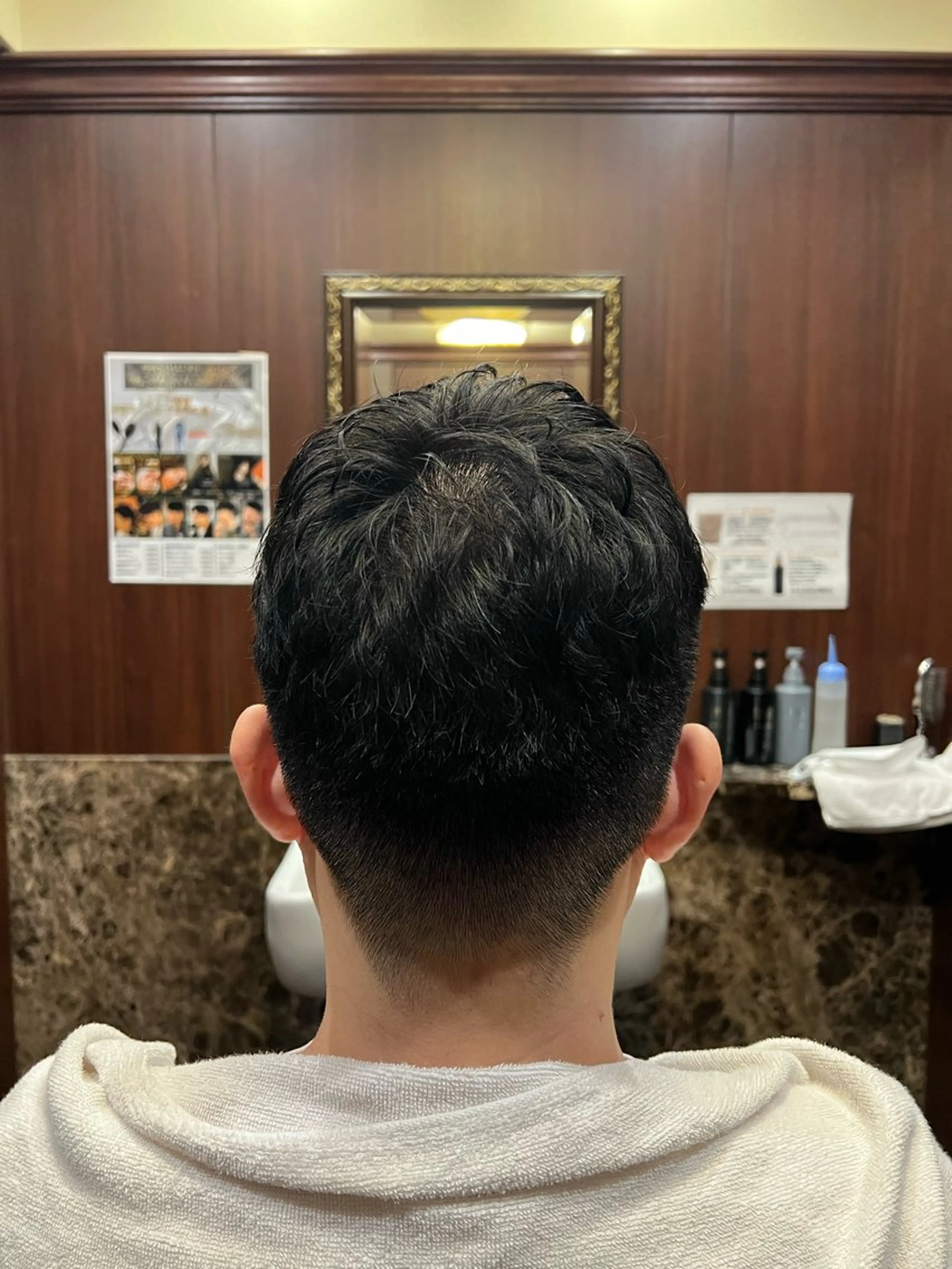 ショート メンズ ヒロ銀座バーバーショップ丸の内所属・秋山 琳太のヘアスタイル