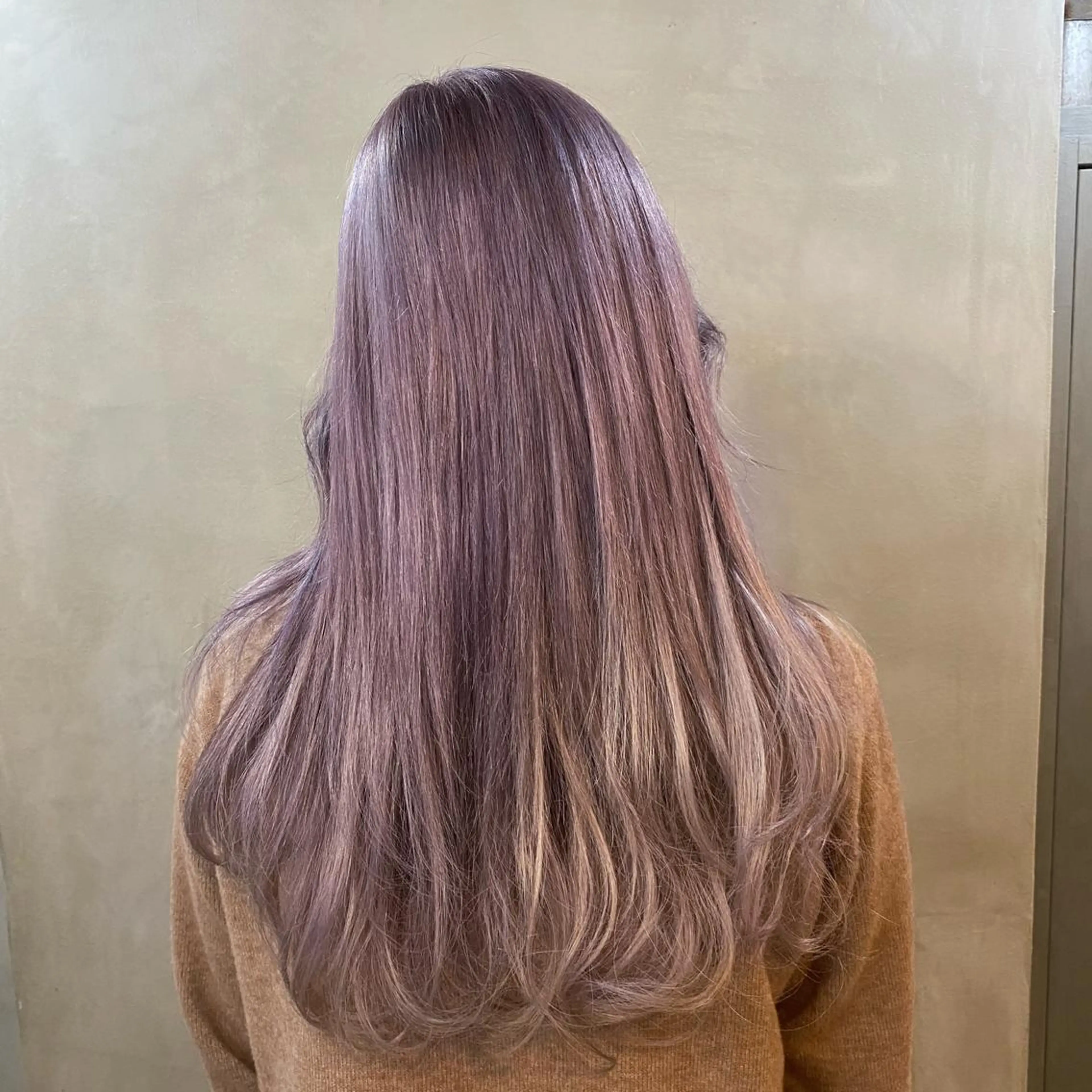 ロング カラー ヘアアレンジ ベージュカラー ハイトーン/透け感 カラー🎀真香のヘアスタイル