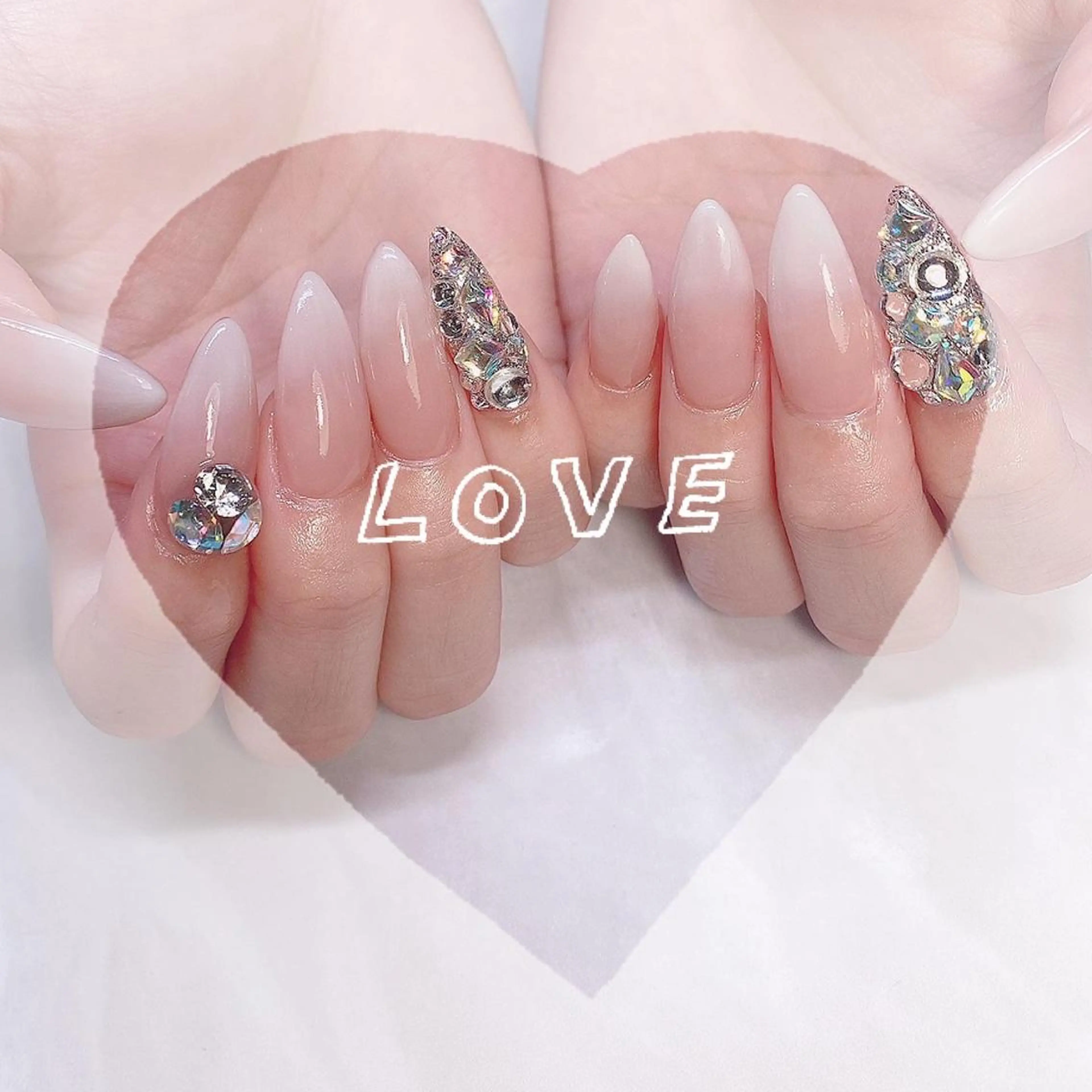 ネイル RiLion💗 Risa🦋💜のネイルデザイン