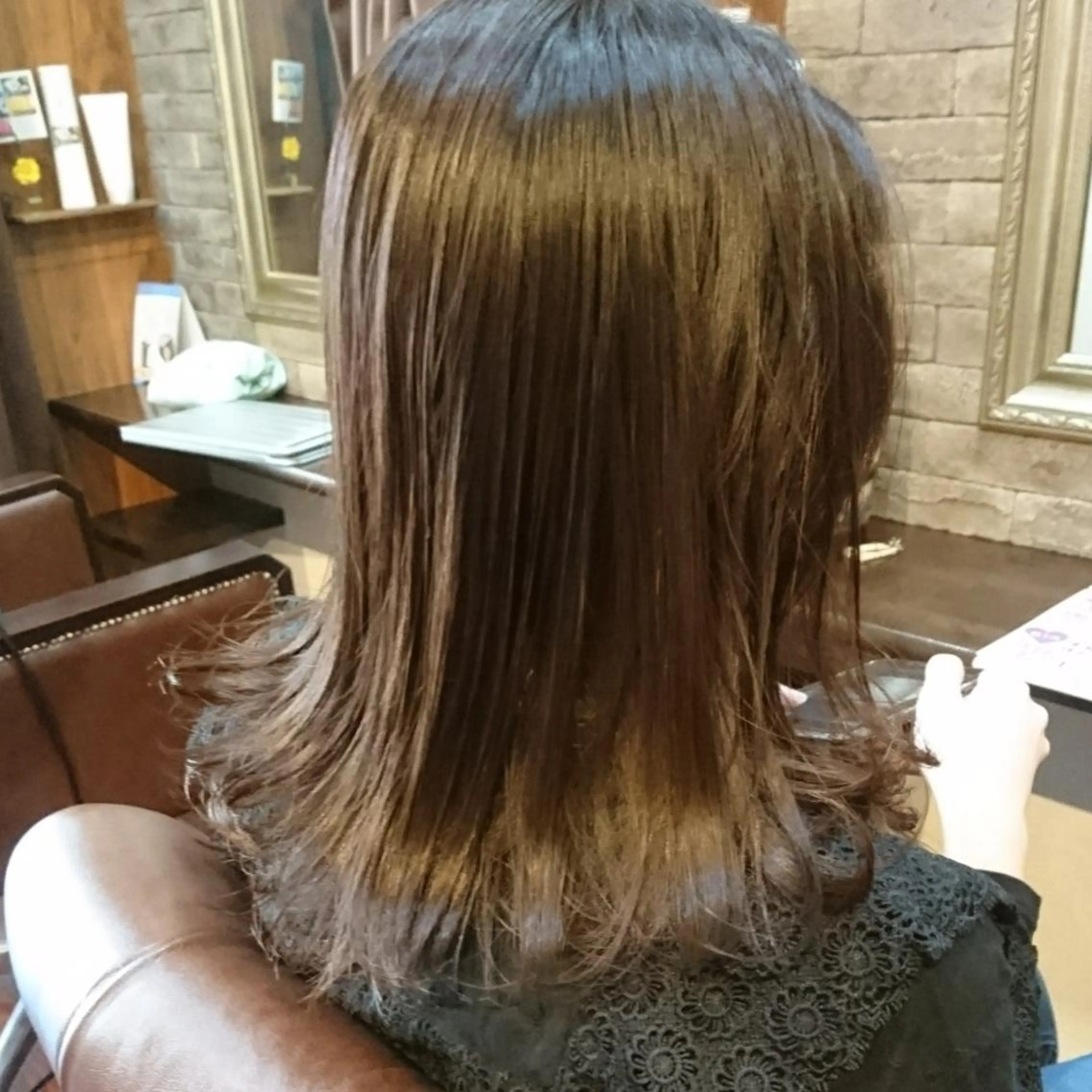 ショート カラー グレージュ ラベンダーカラー ラベンダーグレージュ ラベンダーグレー カット ヘアカラー 美髪 カラーリストのヘアスタイル