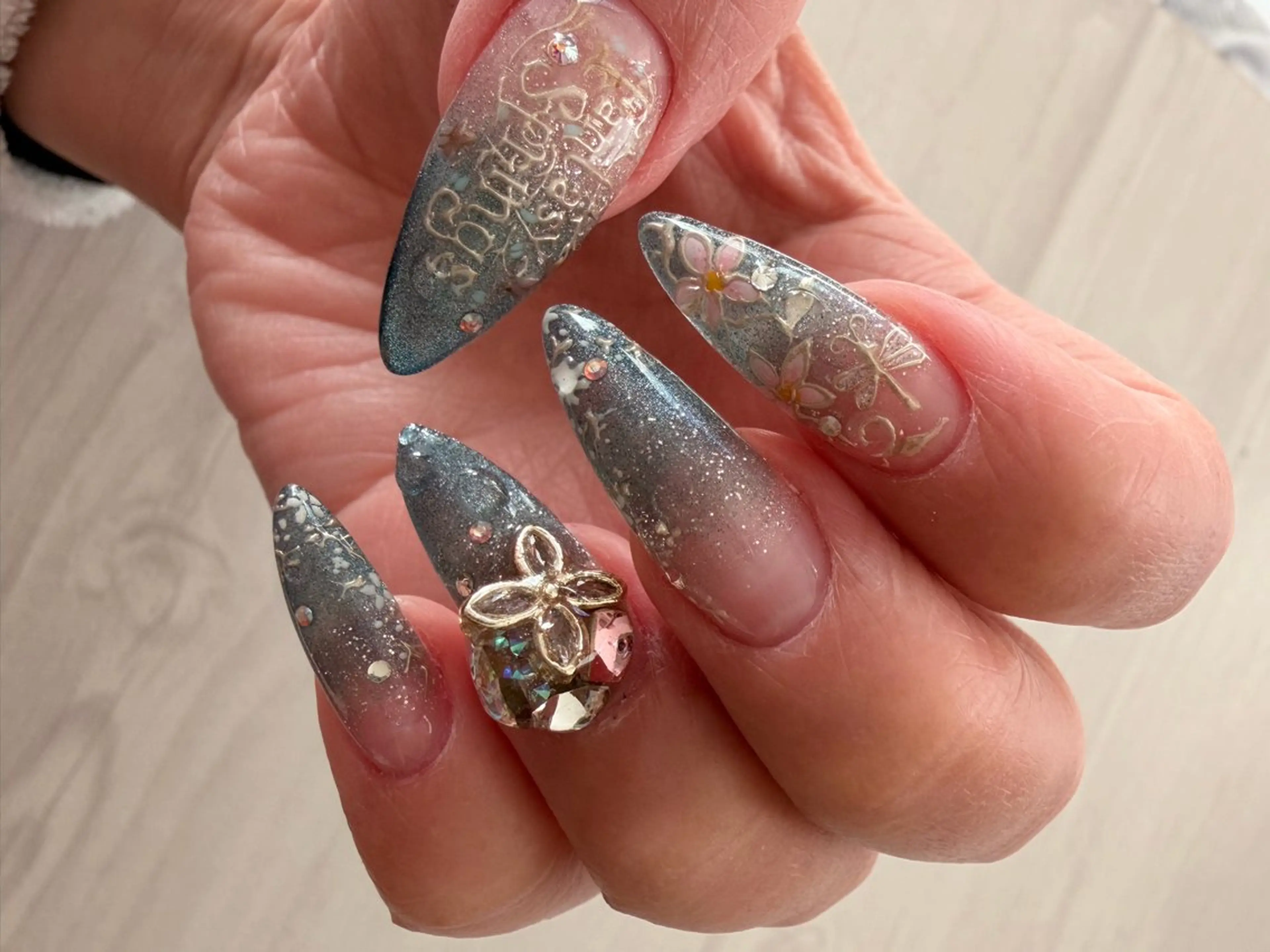 ネイル Nail salon Atlantica所属・Nail salon ✩ ｱﾄﾗﾝﾃｨｶのネイルデザイン