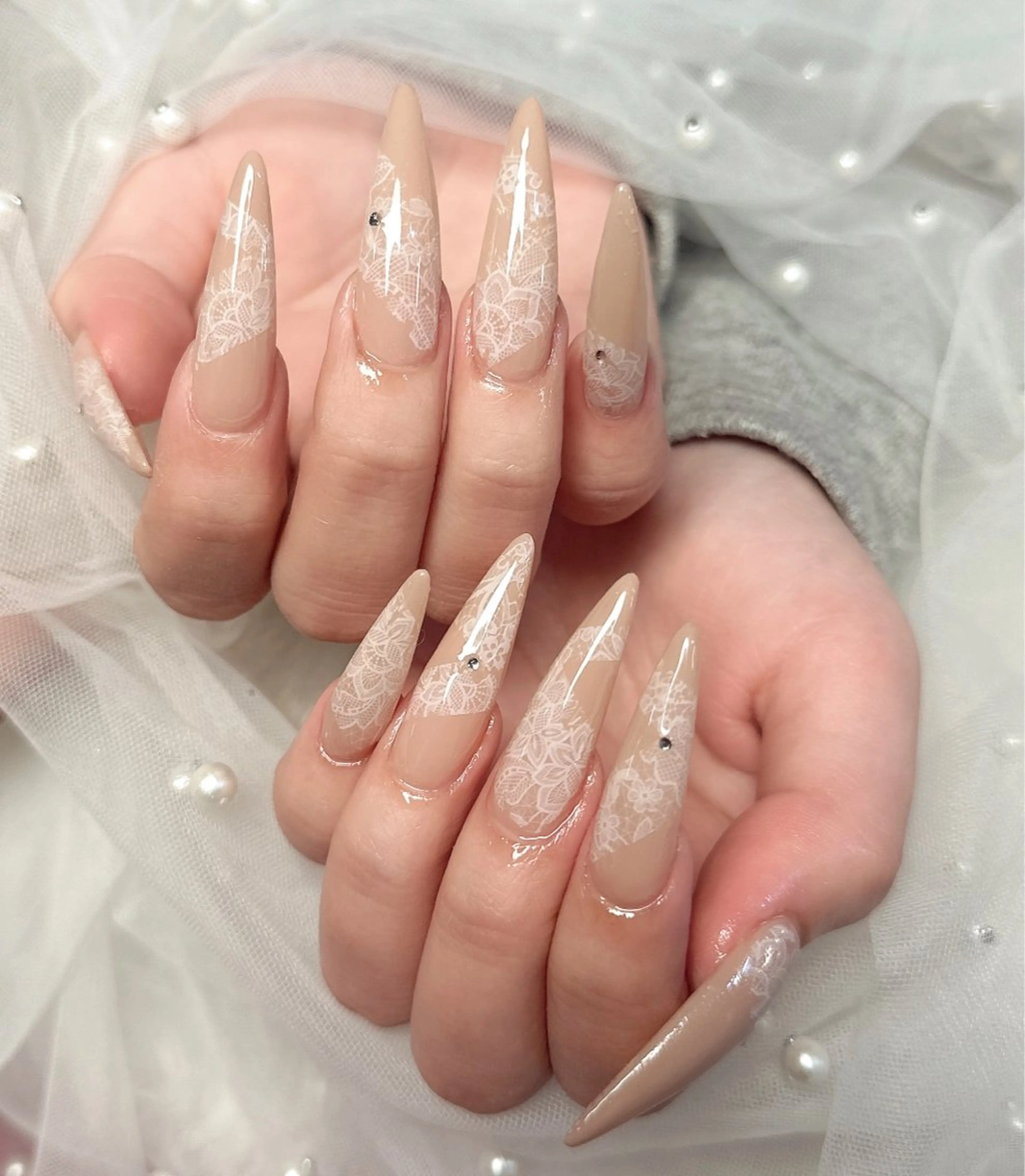 ネイル ハンドネイル 渋谷T&B りお ロング無制限中💫のネイルデザイン