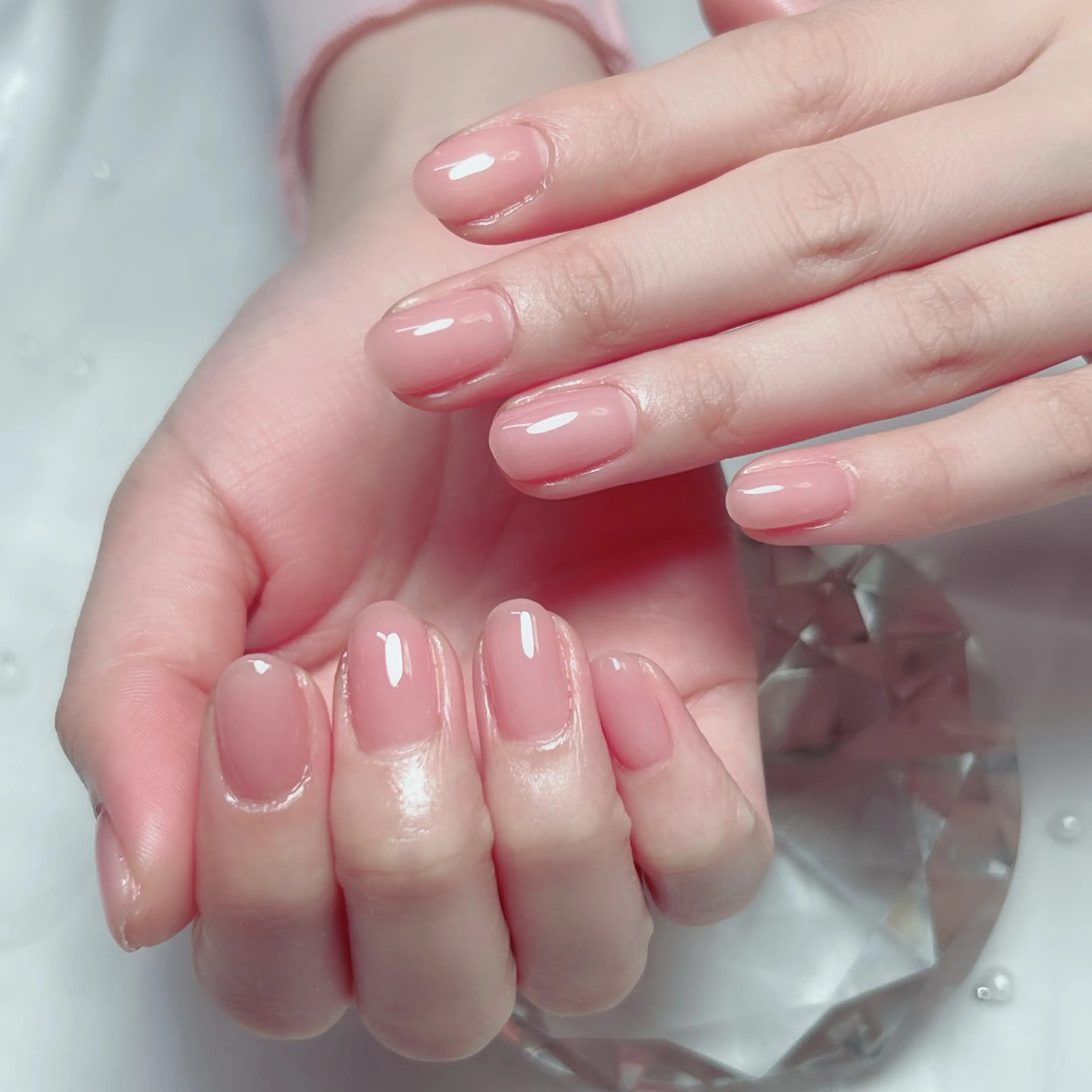 ネイル オーロラネイル フラワーネイル フレンチネイル キラキラネイル ラメ(グリッター) ハンドネイル Cute Tips nailのネイルデザイン