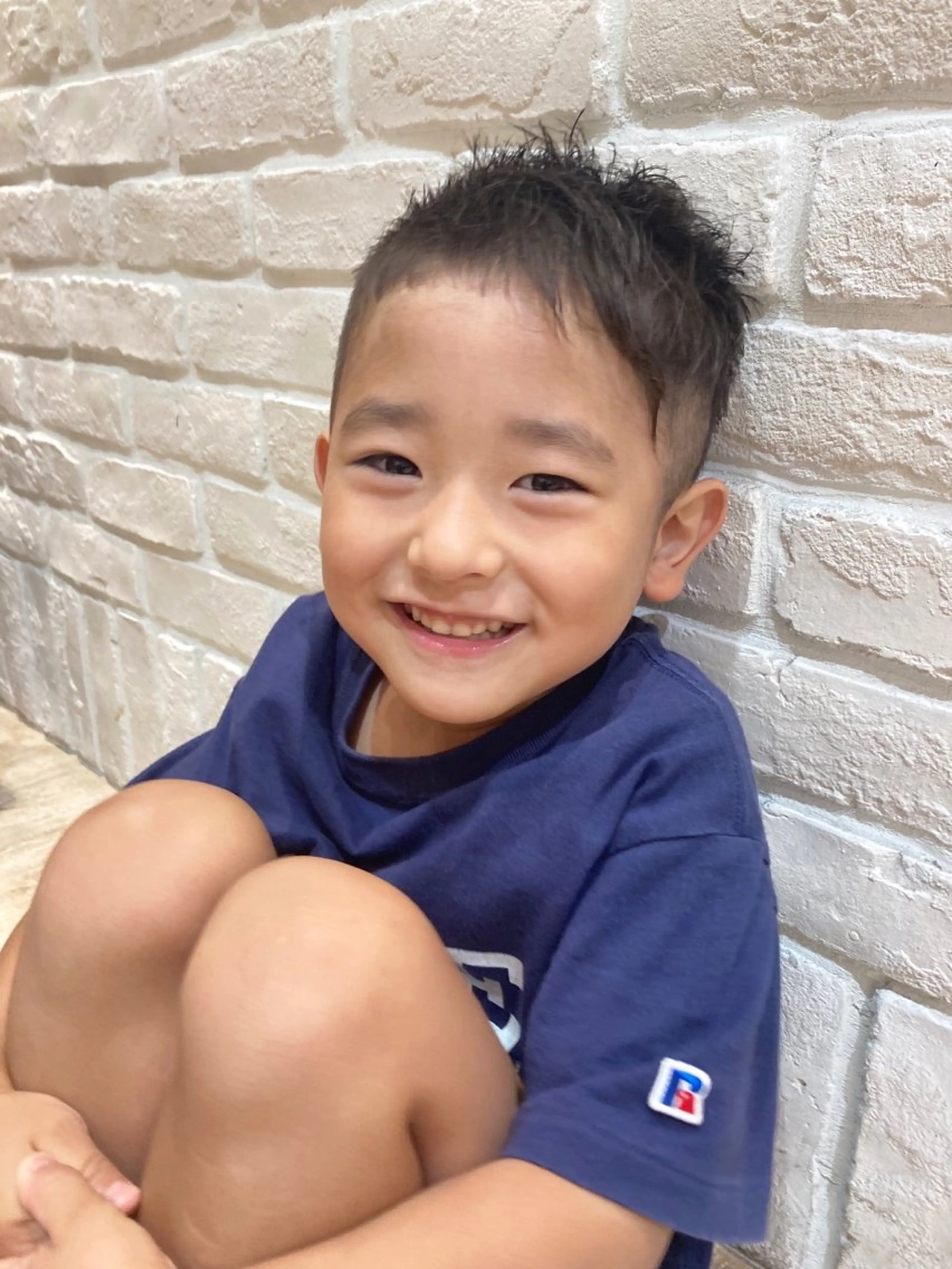 キッズ あやかショート 白髪ぼかしのヘアスタイル