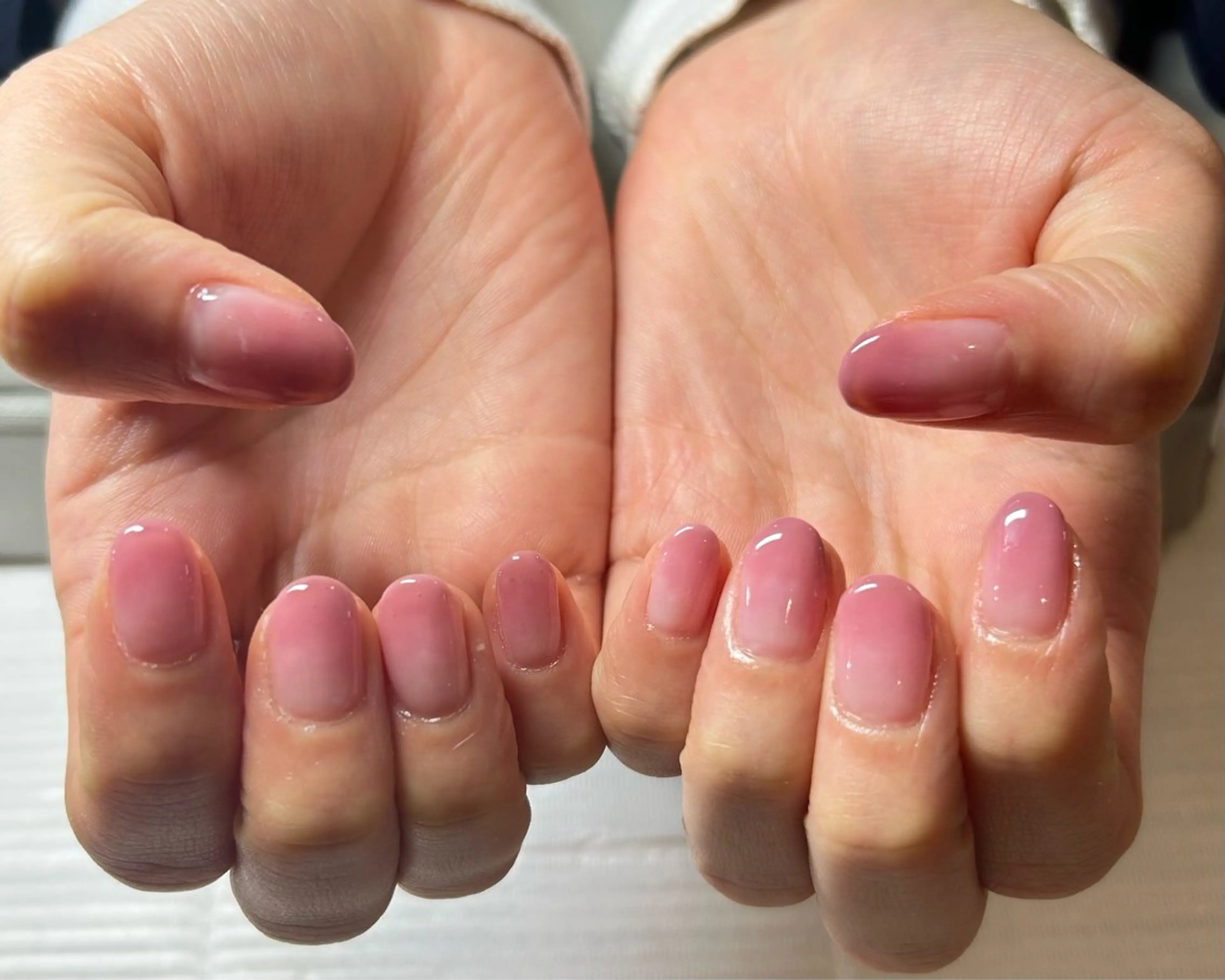 オフありカラグラデーション🍥🌷の写真