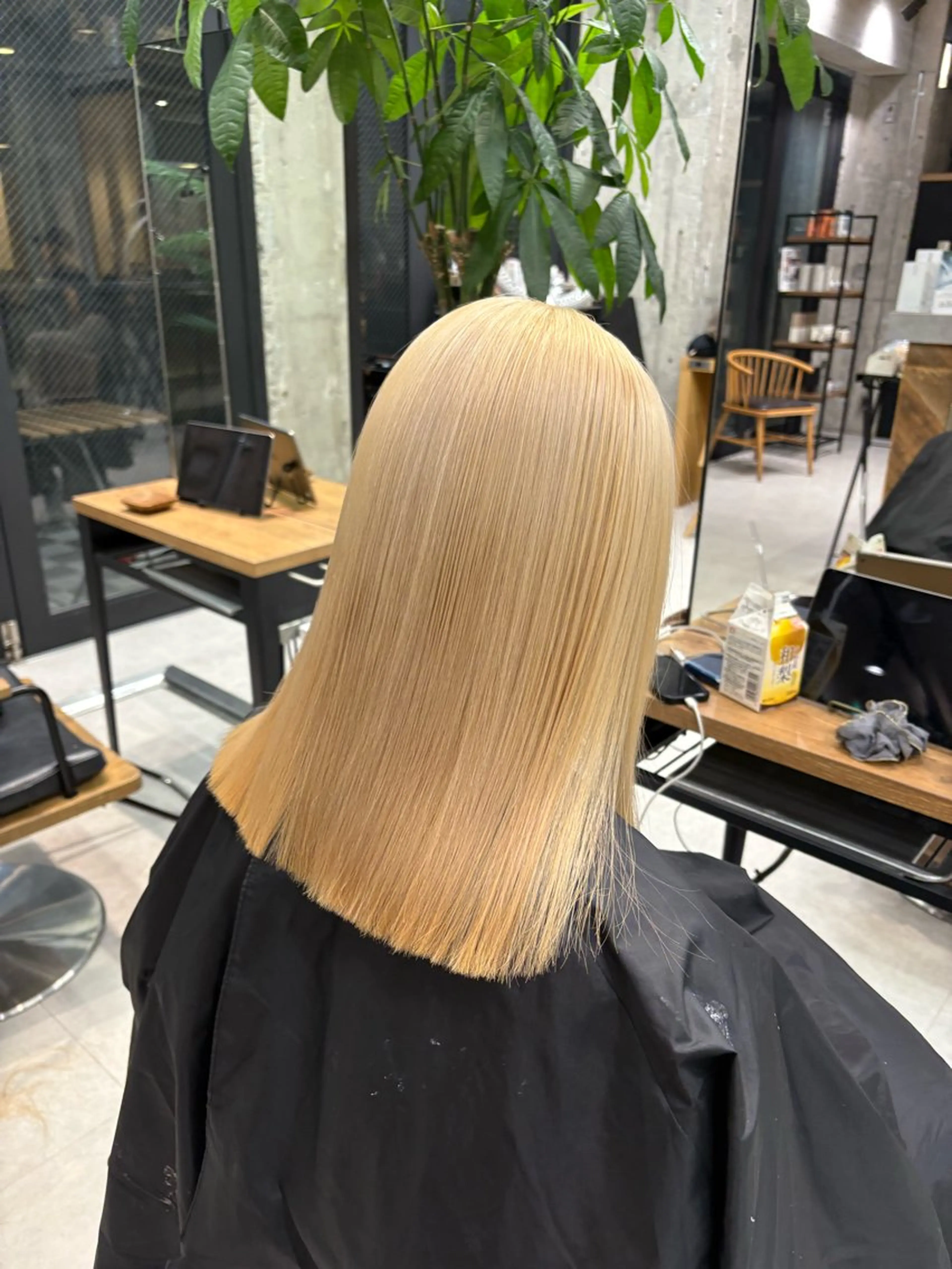 ミディアム カラー ヘアカラー KAEDE🌺Wカ ラー/ホワイトカラーのヘアスタイル