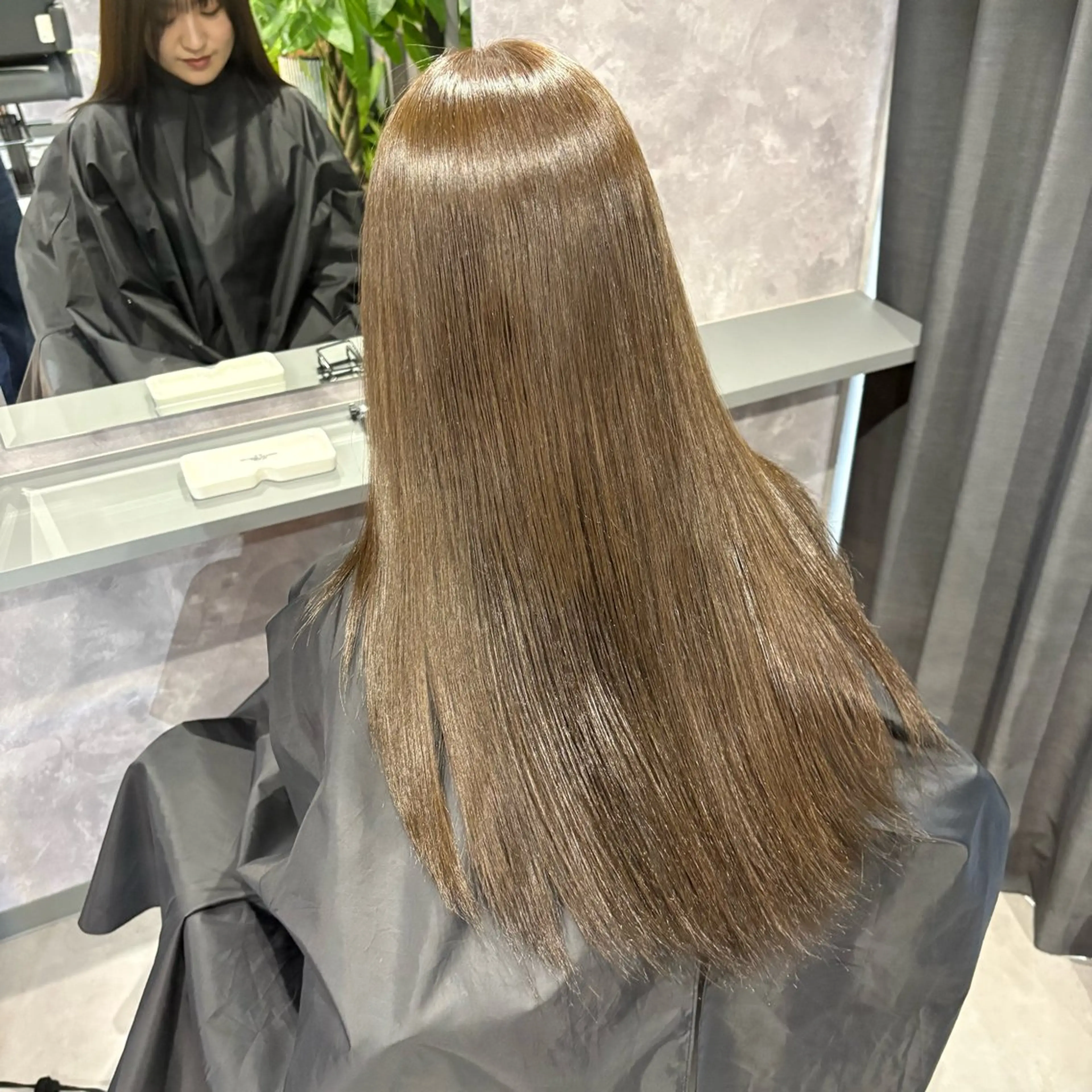 ロング カラー カット ヘアカラー トリートメント nameless miichiのヘアスタイル