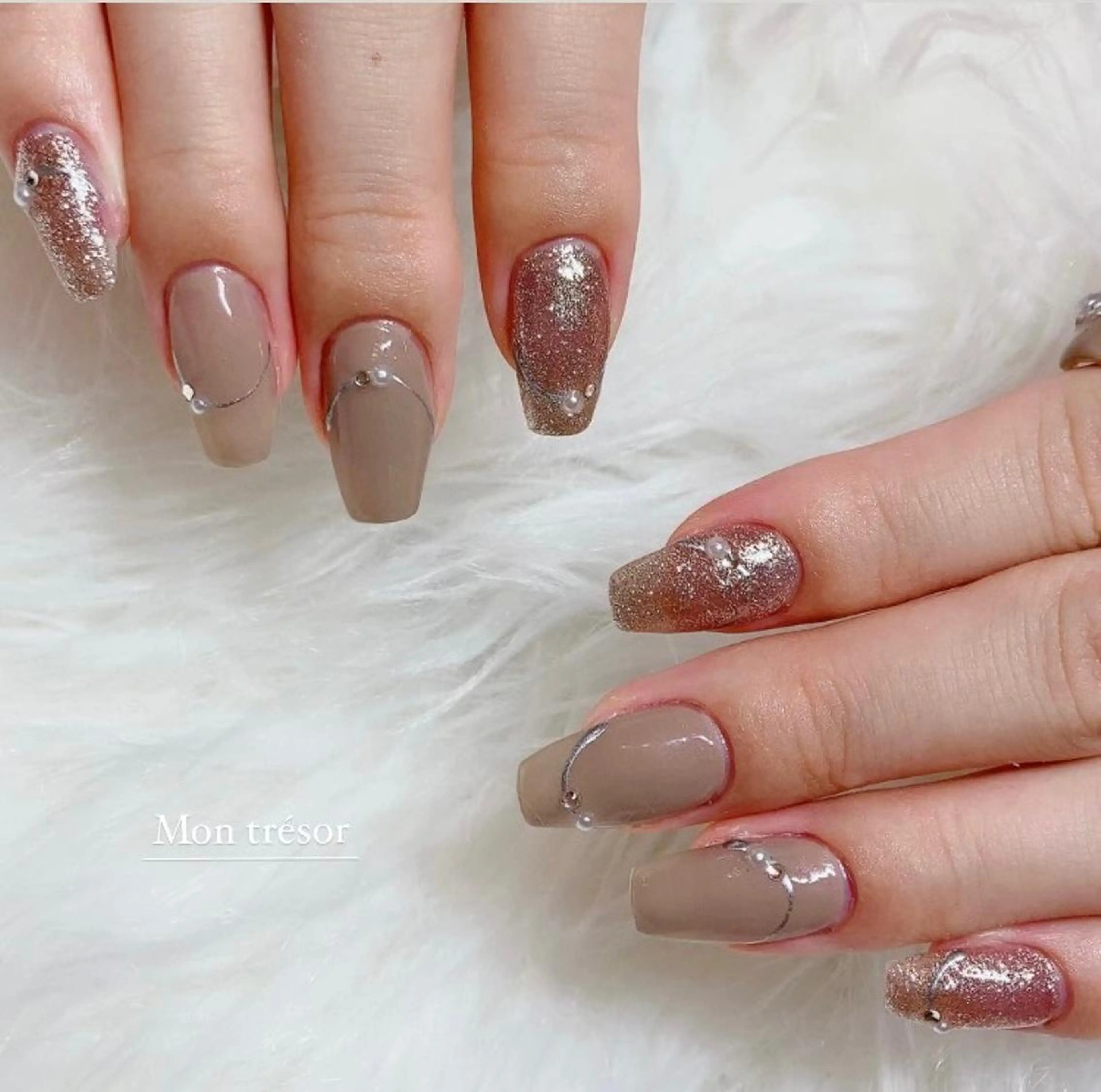 ネイル Mon trésor所属・Montrésor 名古屋ネイルサロンのネイルデザイン