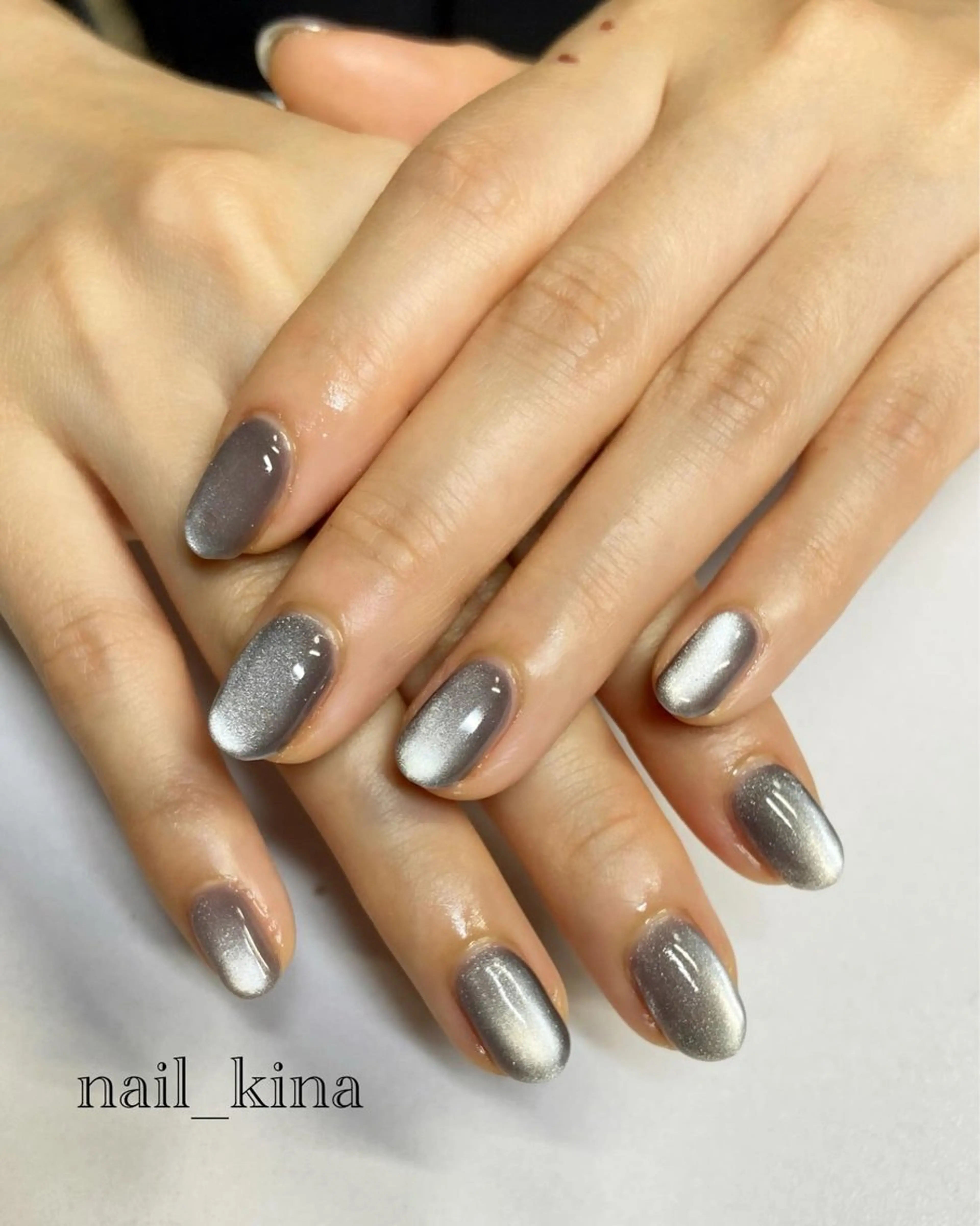 ネイル マグネットネイル マグネットワンカラー ワンカラーネイル nail_ kinaのネイルデザイン