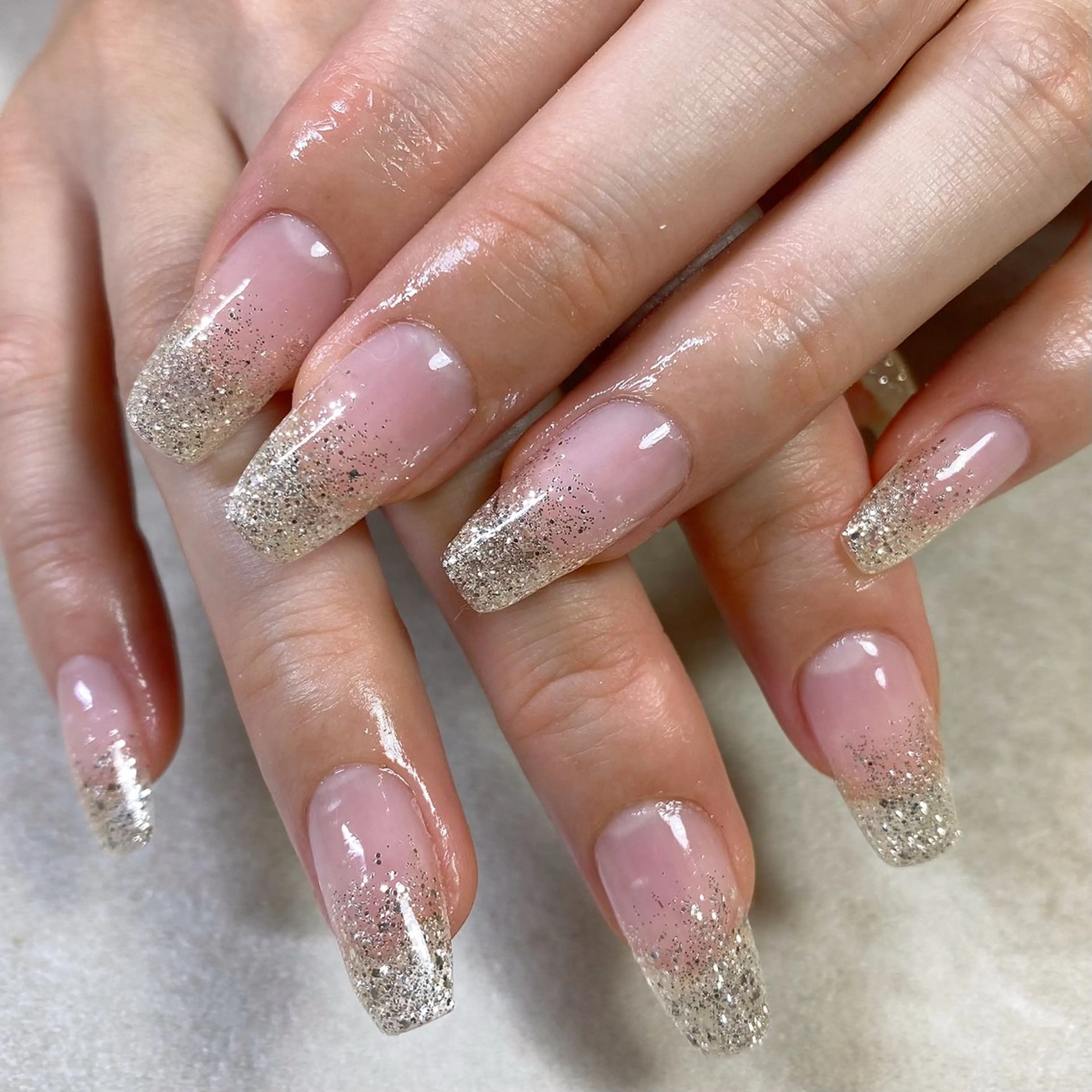 ネイル ラメ(グリッター) ラメグラデーション ハンドネイル Nail R 🌸Nonのネイルデザイン