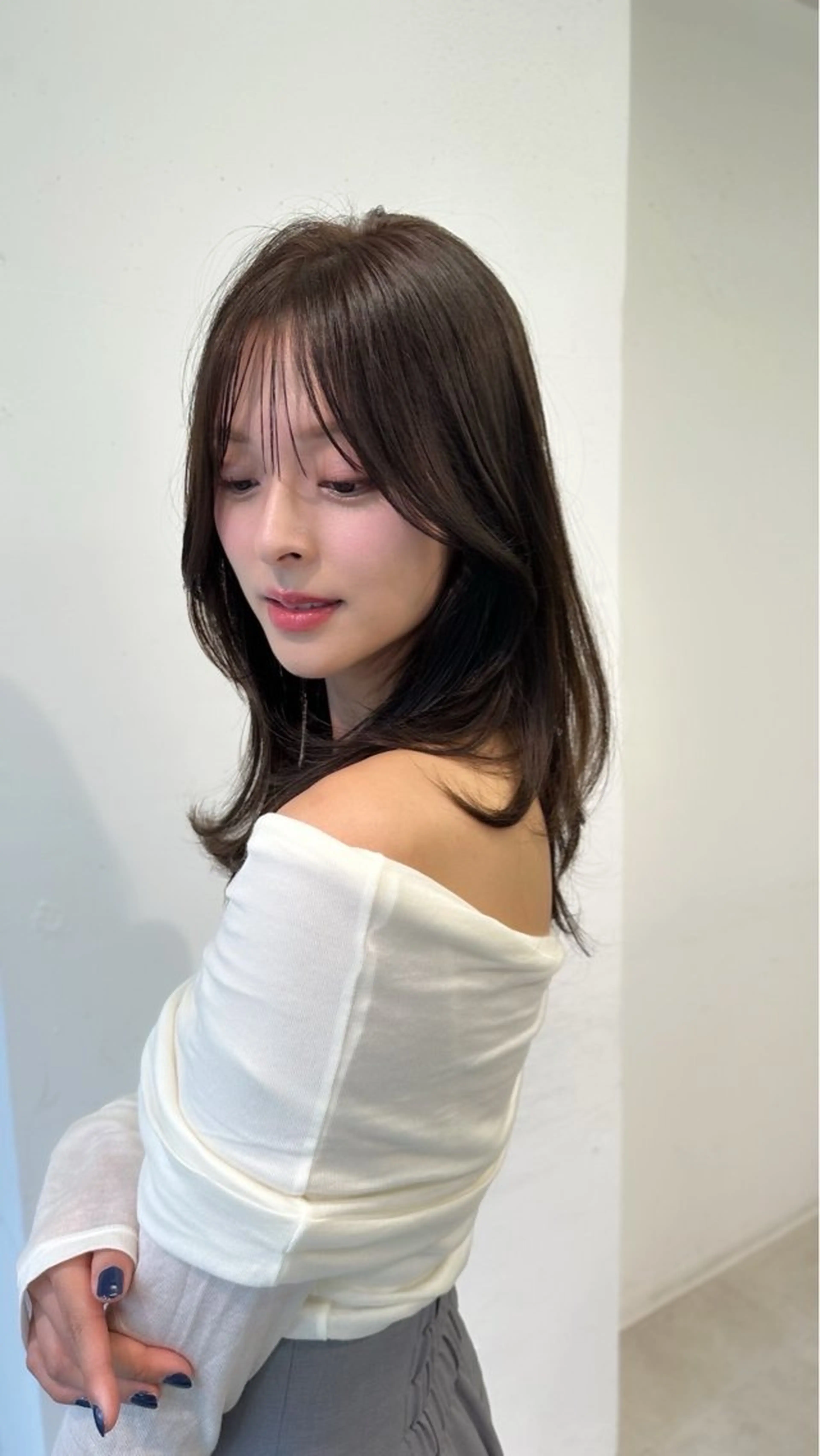 セミロング カラー kei/透明感カラー /縮毛矯正/メンズのヘアスタイル