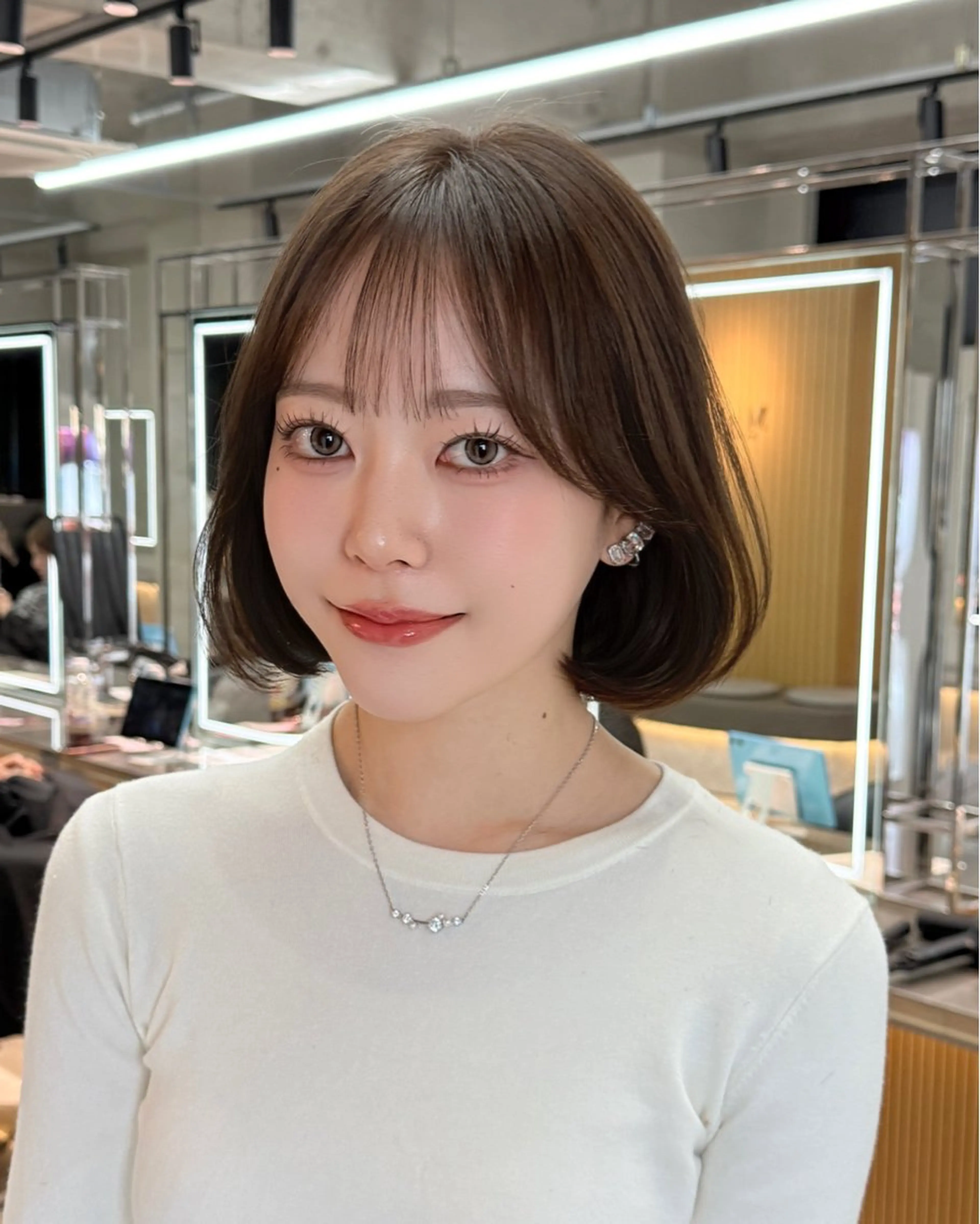 ショート カラー 木元 瑛✂︎ボブのヘアスタイル